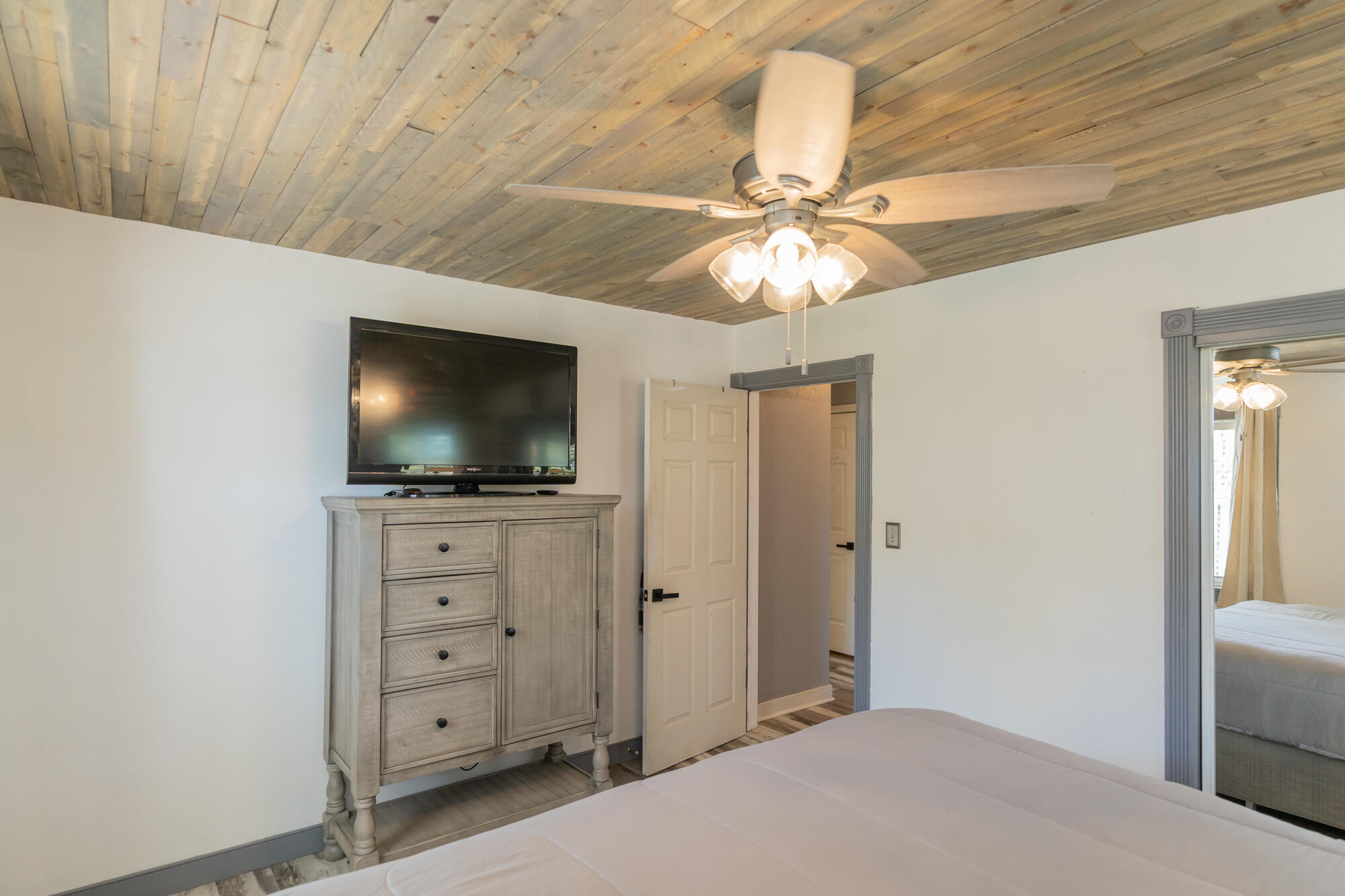 1447 Brenda Road