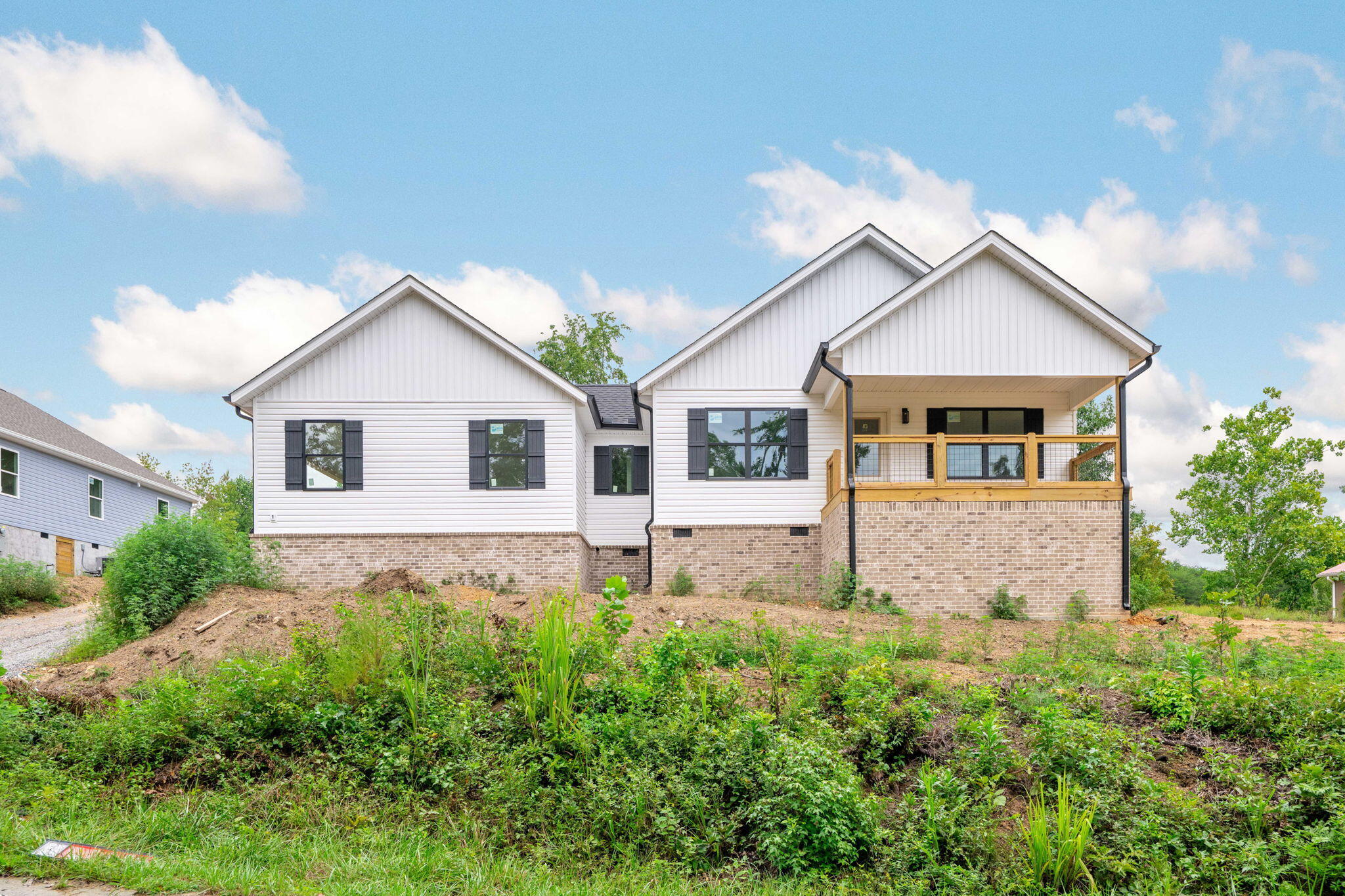 1425 Shady Lane Road