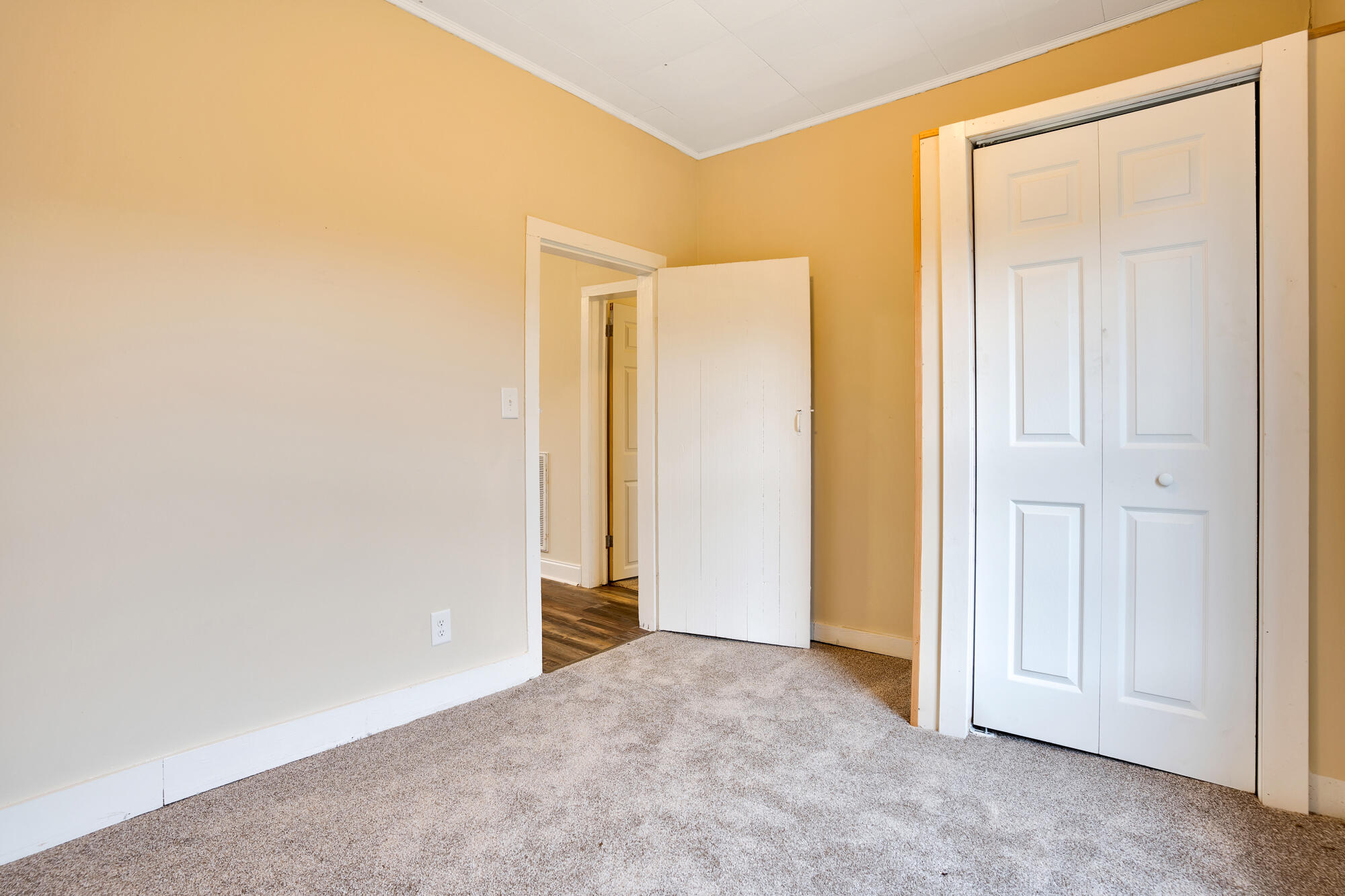 1376 Keith Valley Road SE