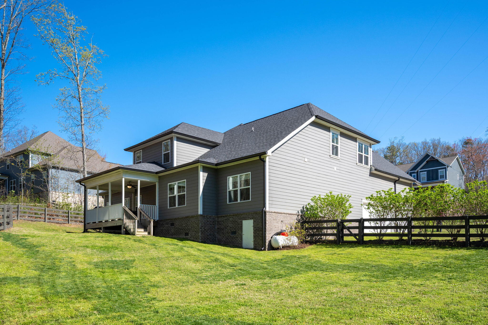 1351 Tuckahoe