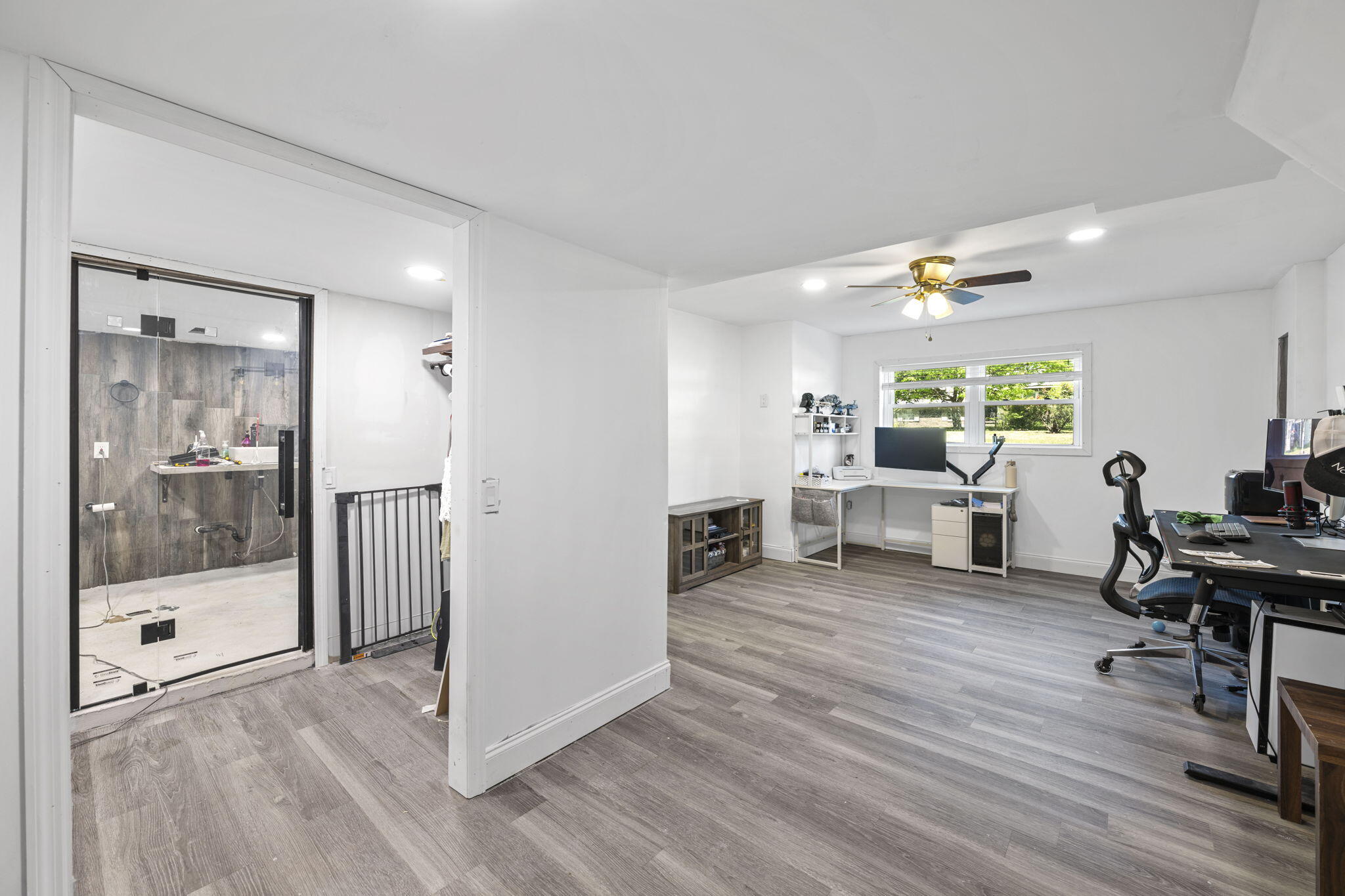 2460 SE Ella Drive