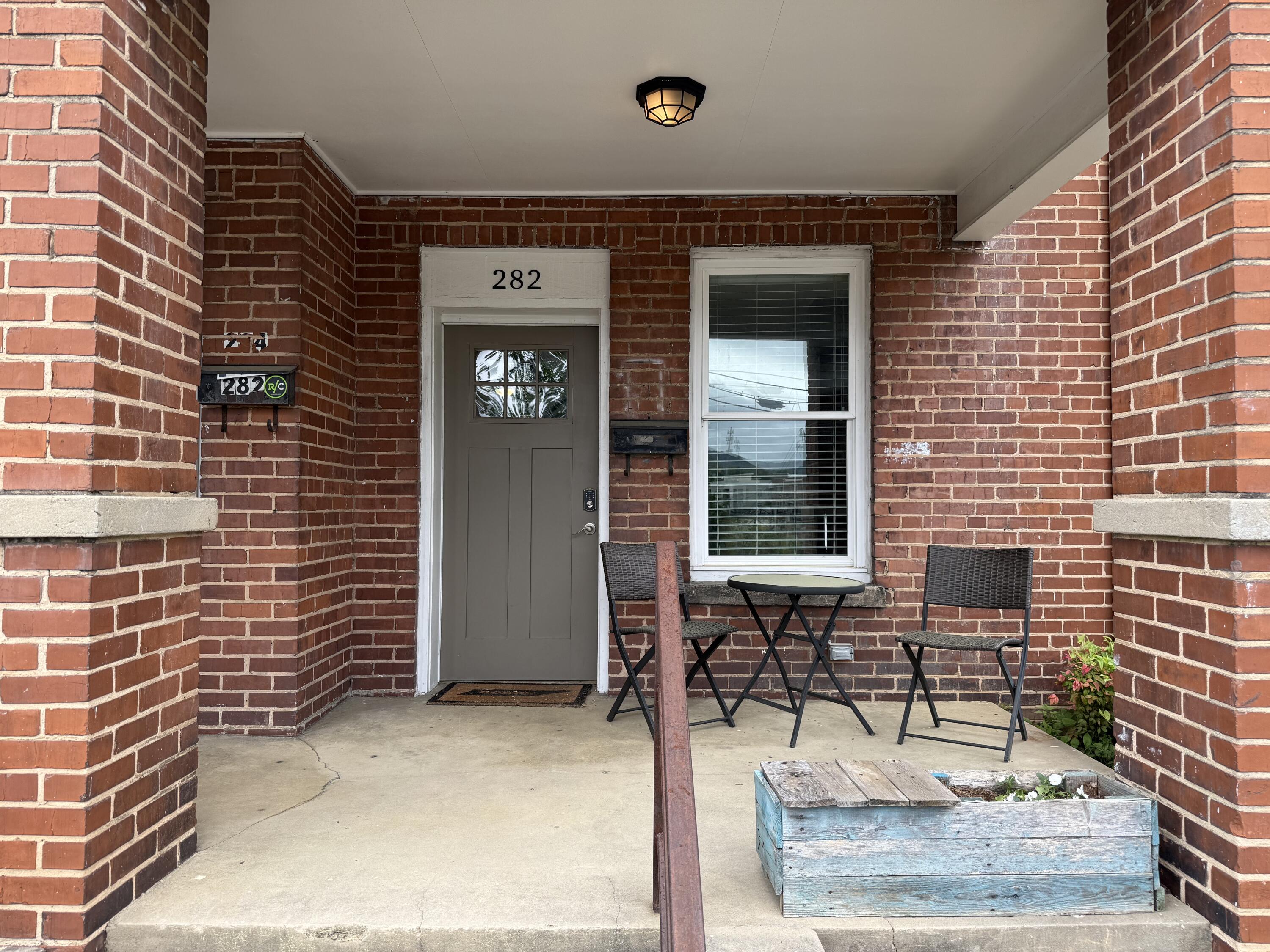 282 Woodland Avenue