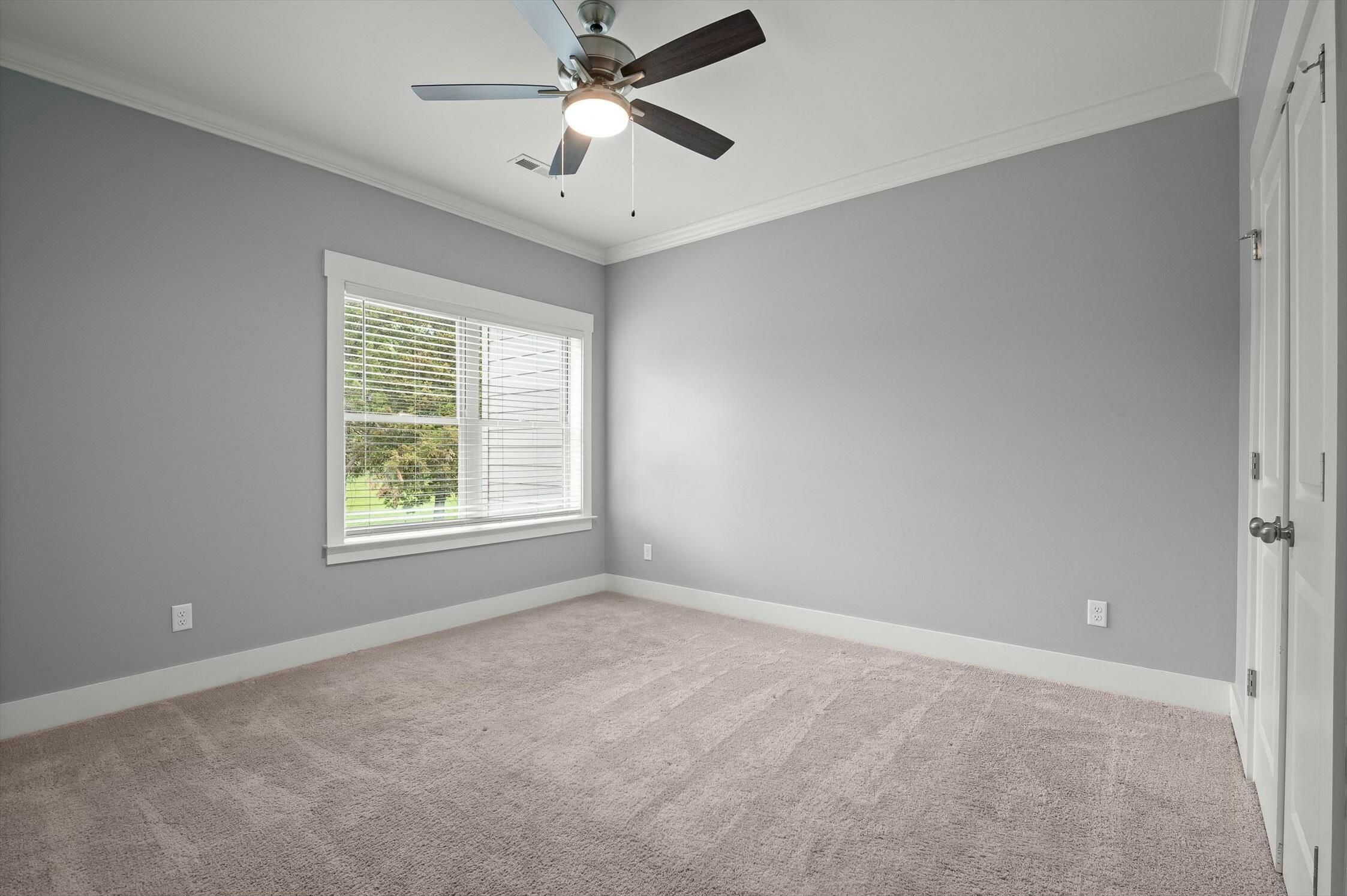 9686 Dutton Lane
