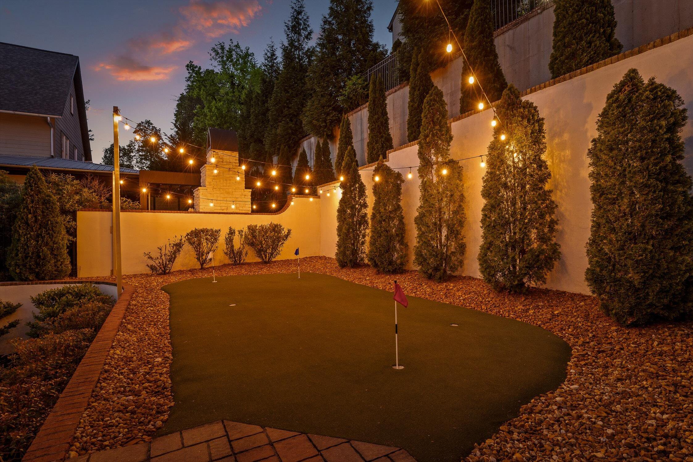 1704 Knickerbocker Avenue