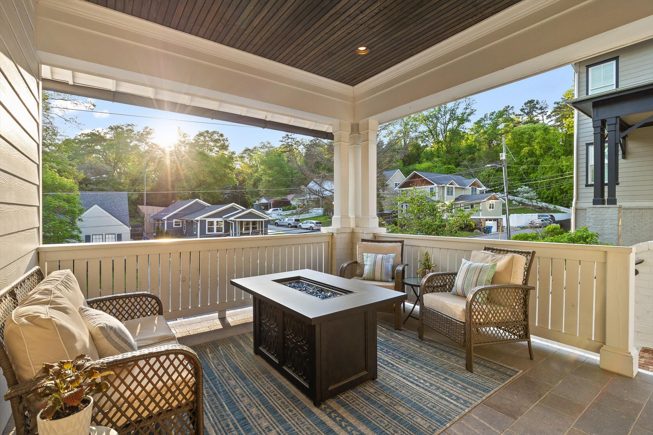 1704 Knickerbocker Avenue