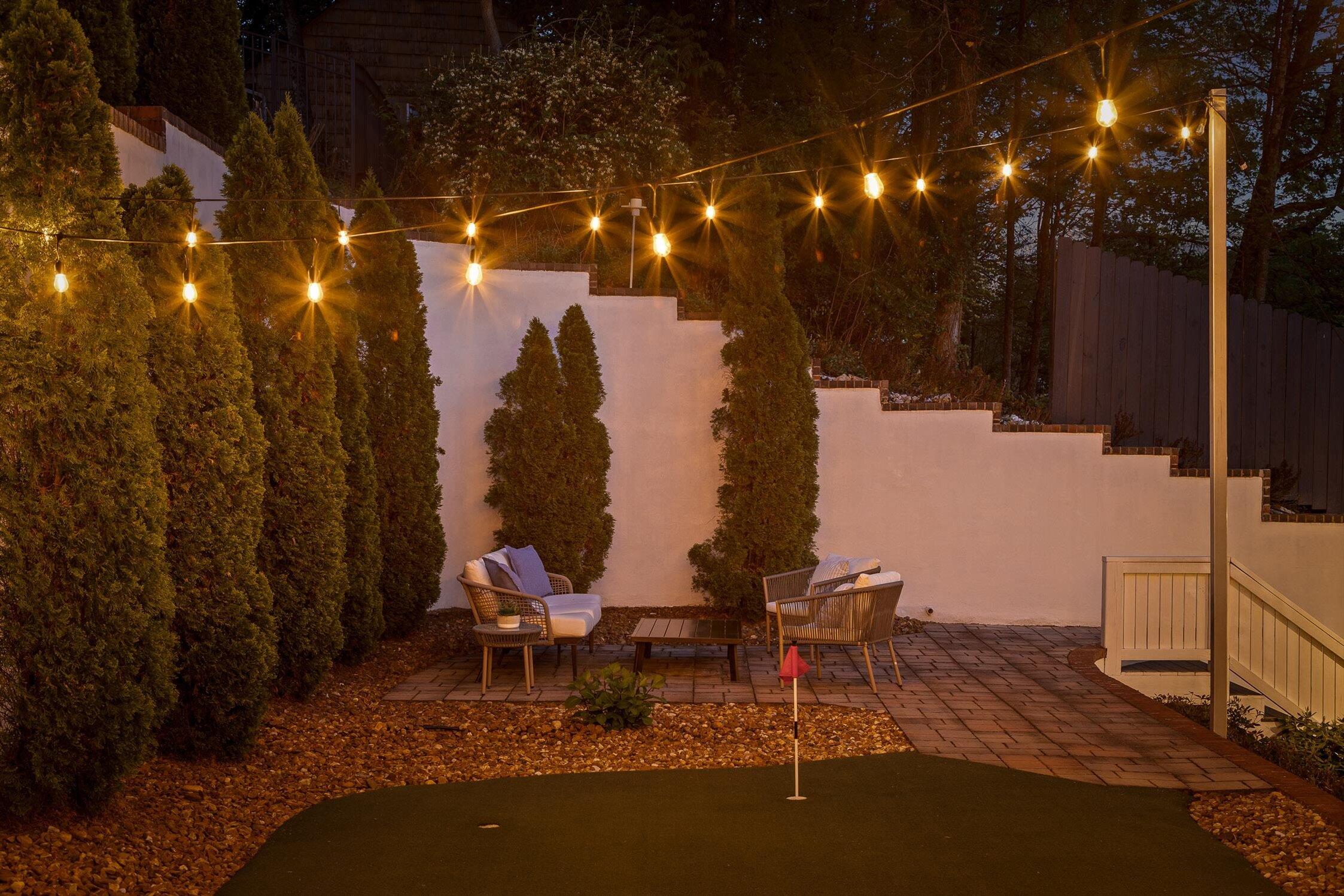 1704 Knickerbocker Avenue