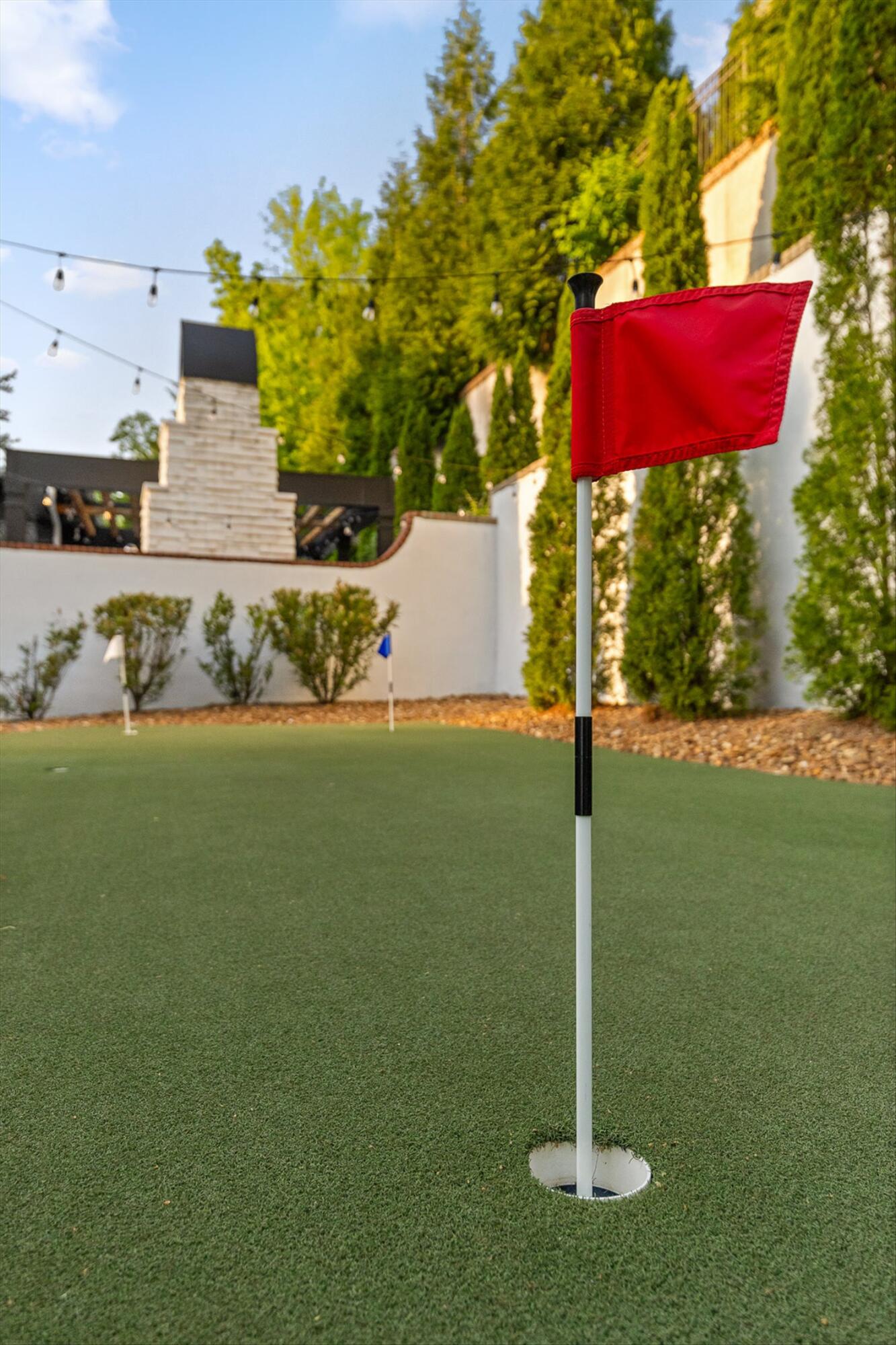 1704 Knickerbocker Avenue