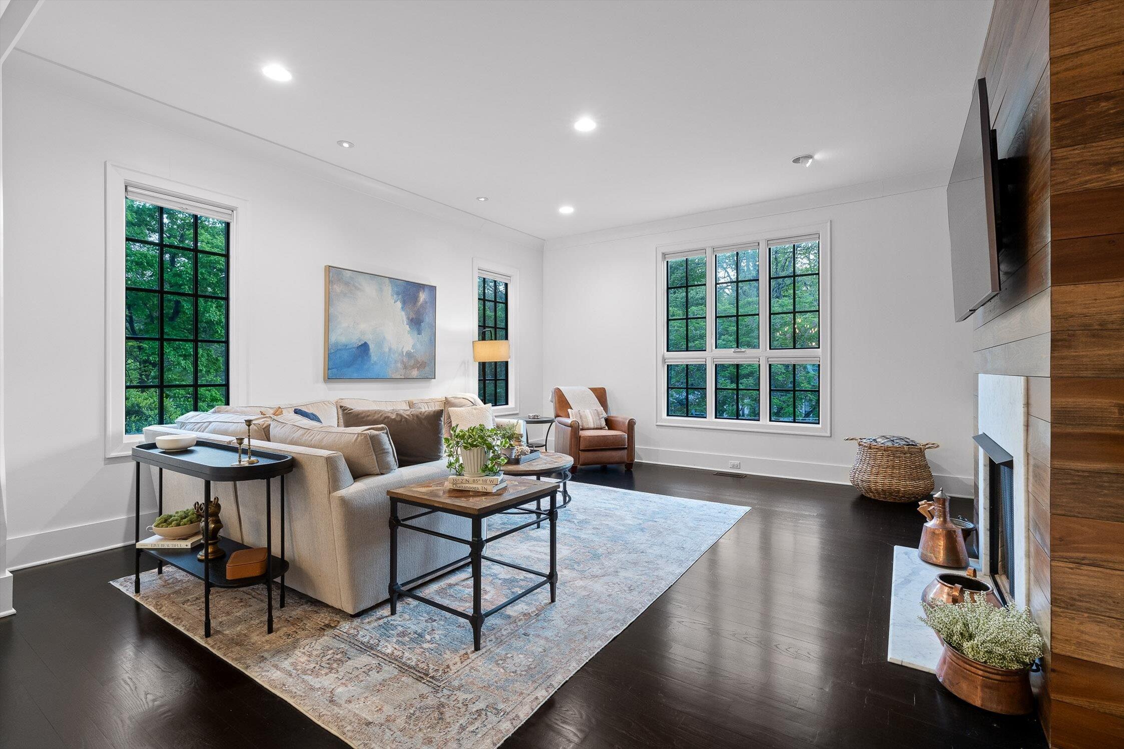 1704 Knickerbocker Avenue