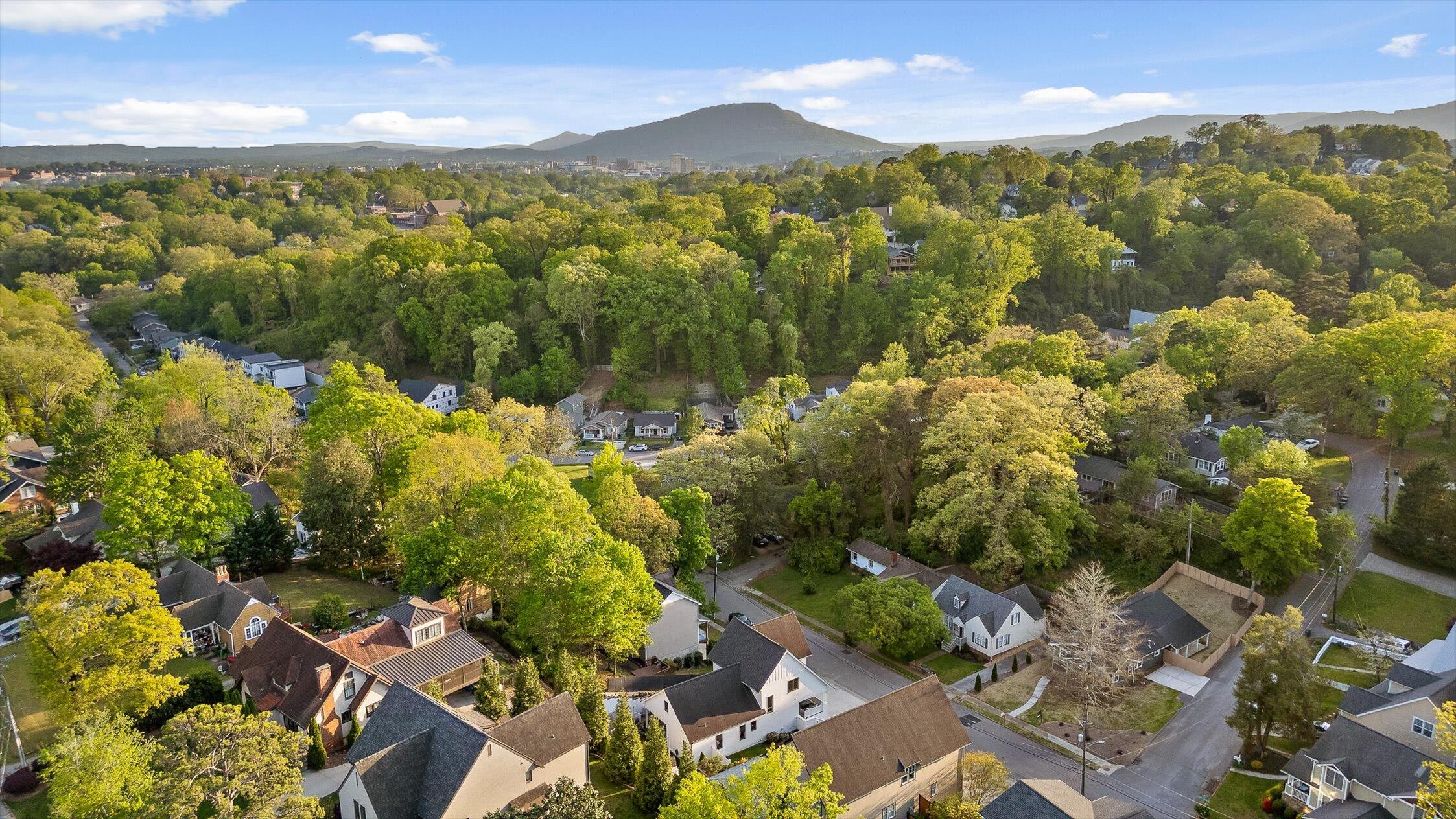 1704 Knickerbocker Avenue