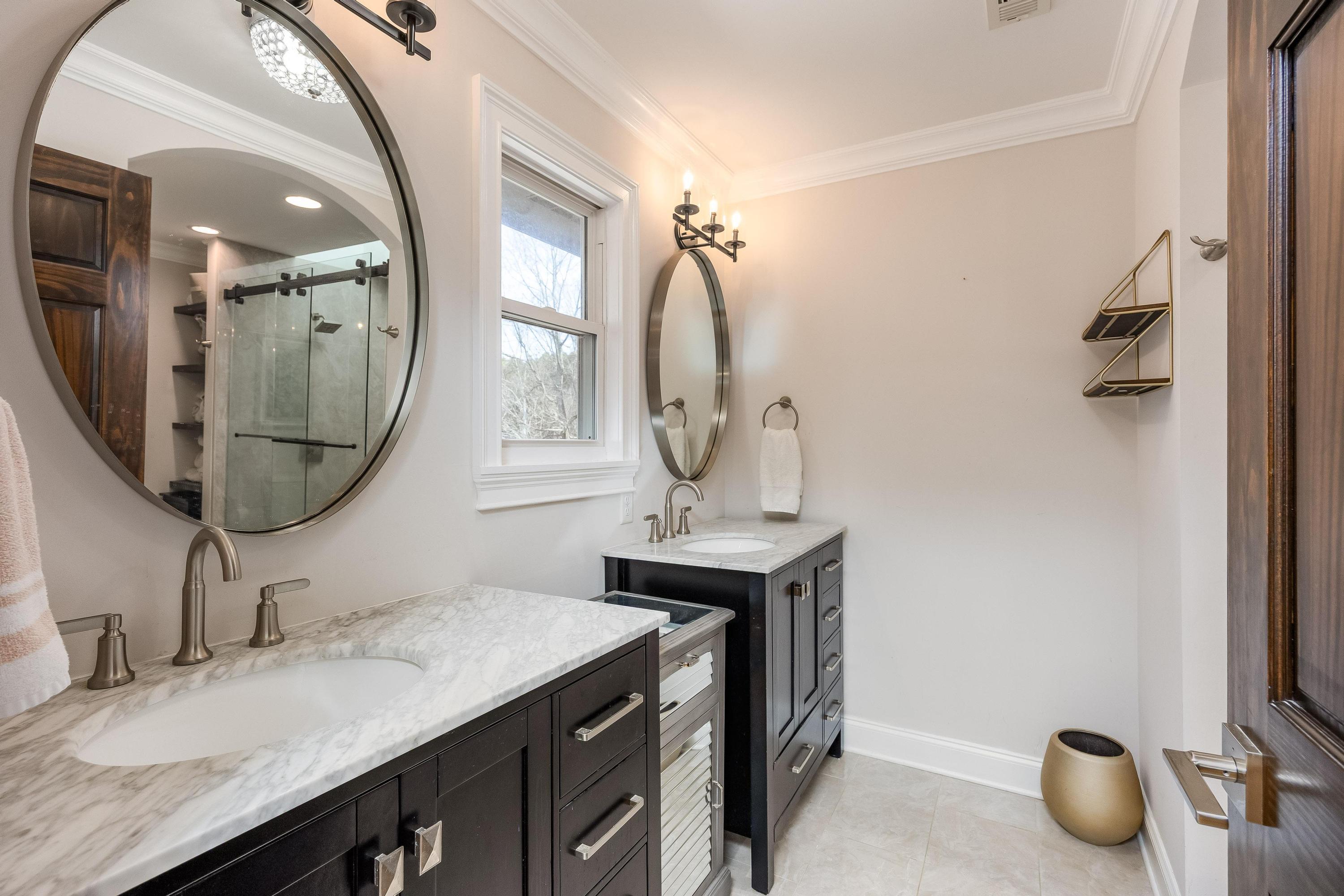 5723 Island View Drive