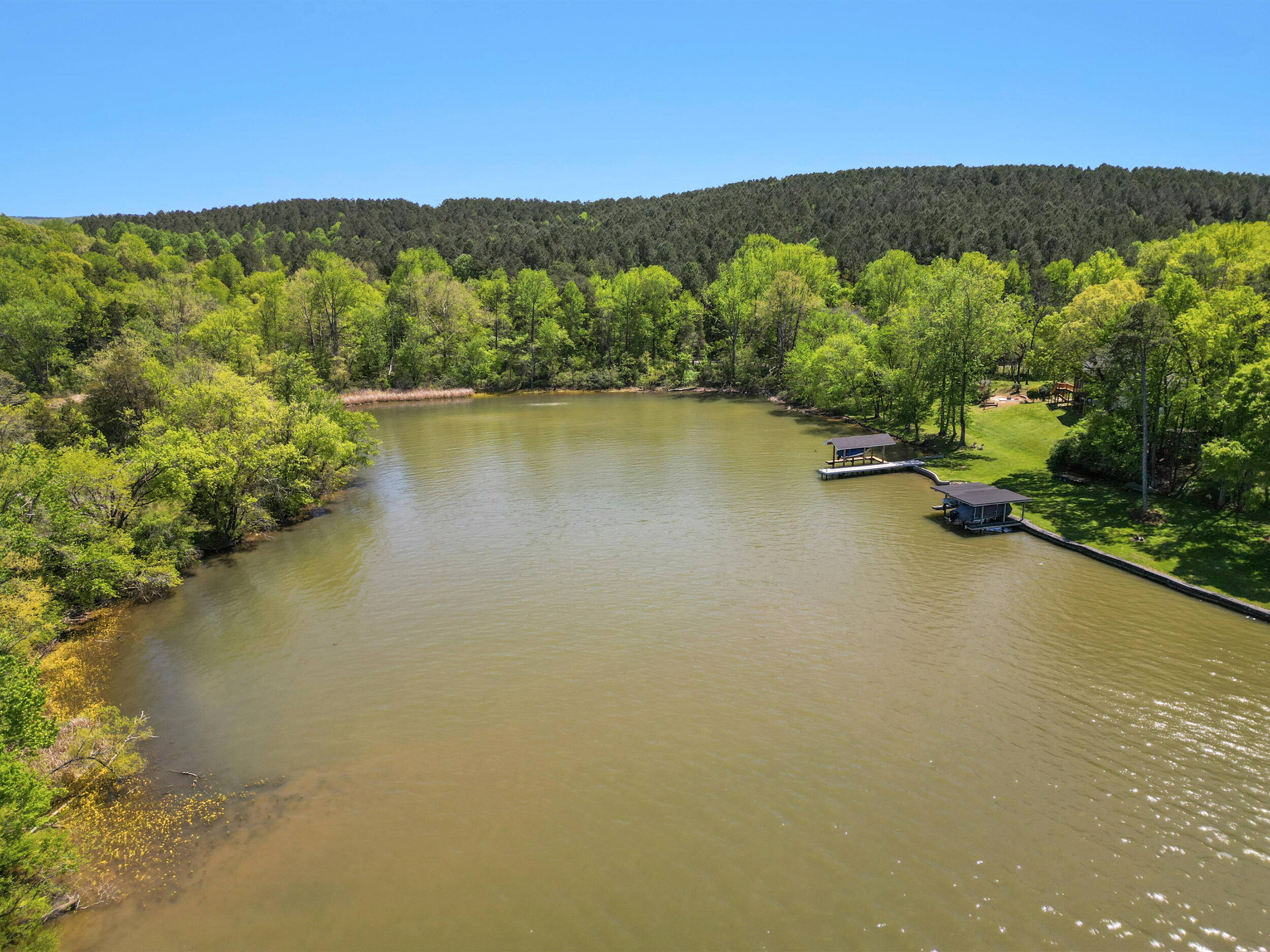 5723 Island View Drive