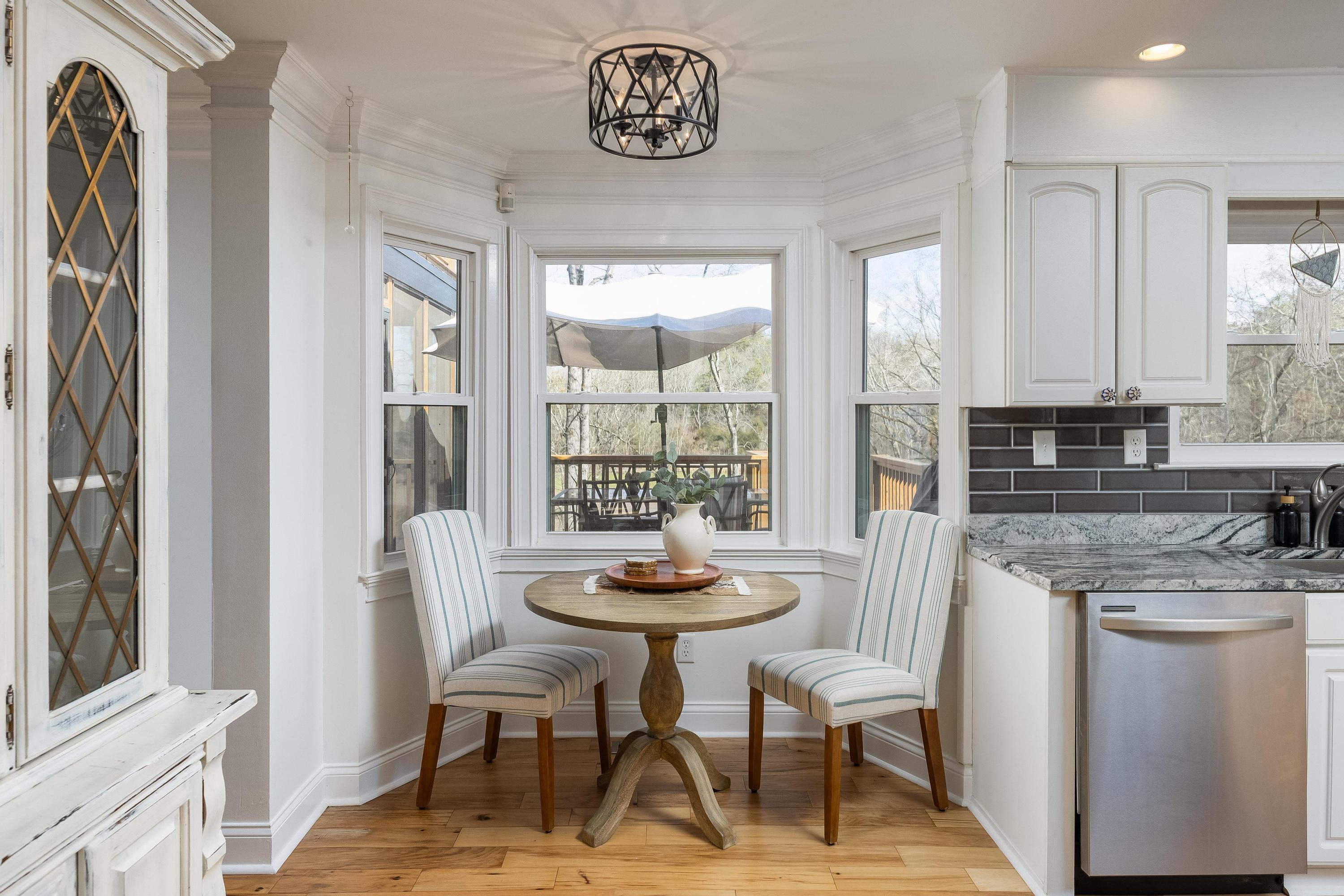 5723 Island View Drive