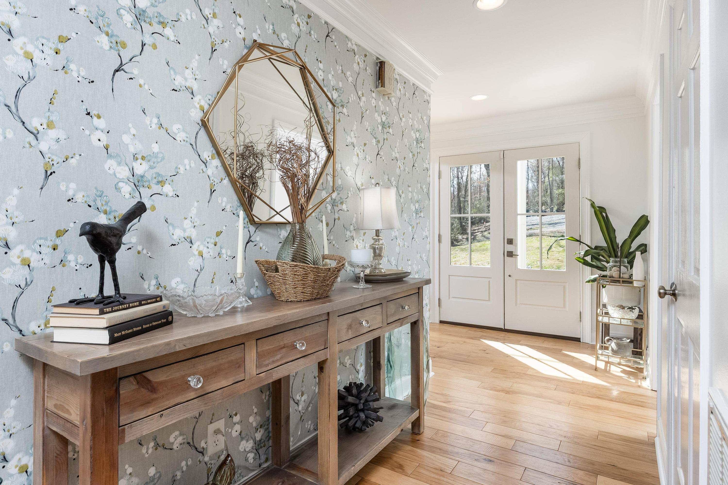 5723 Island View Drive