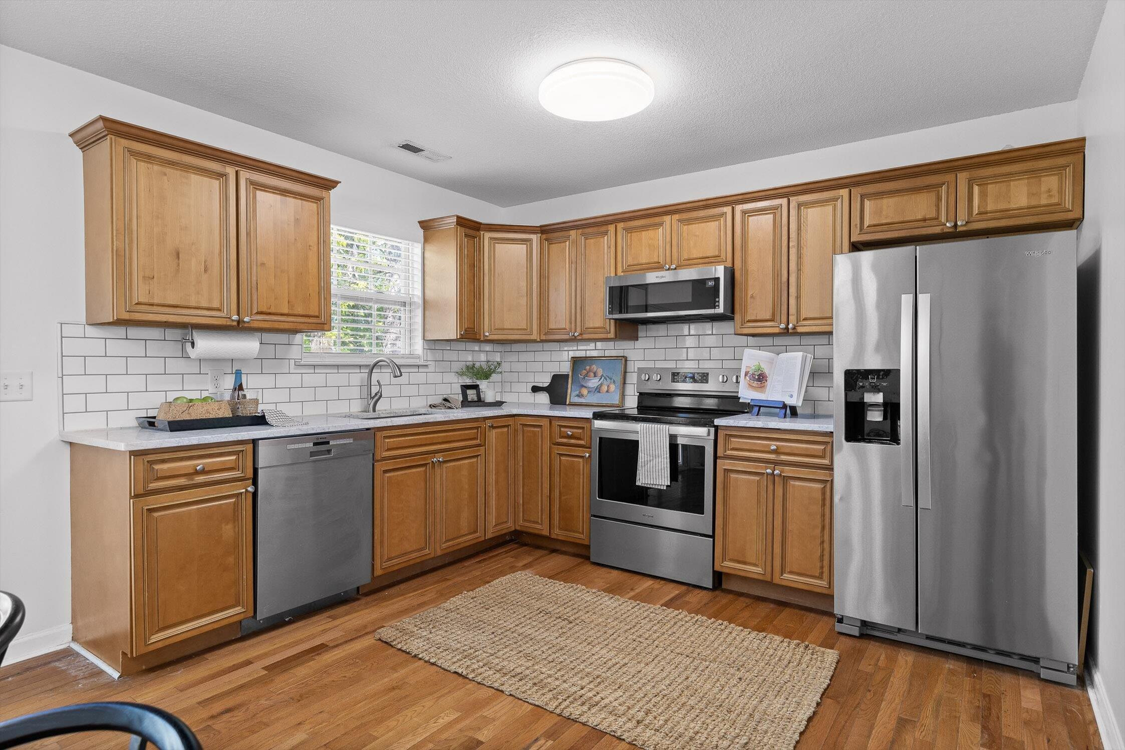 7491 Pinewood Drive