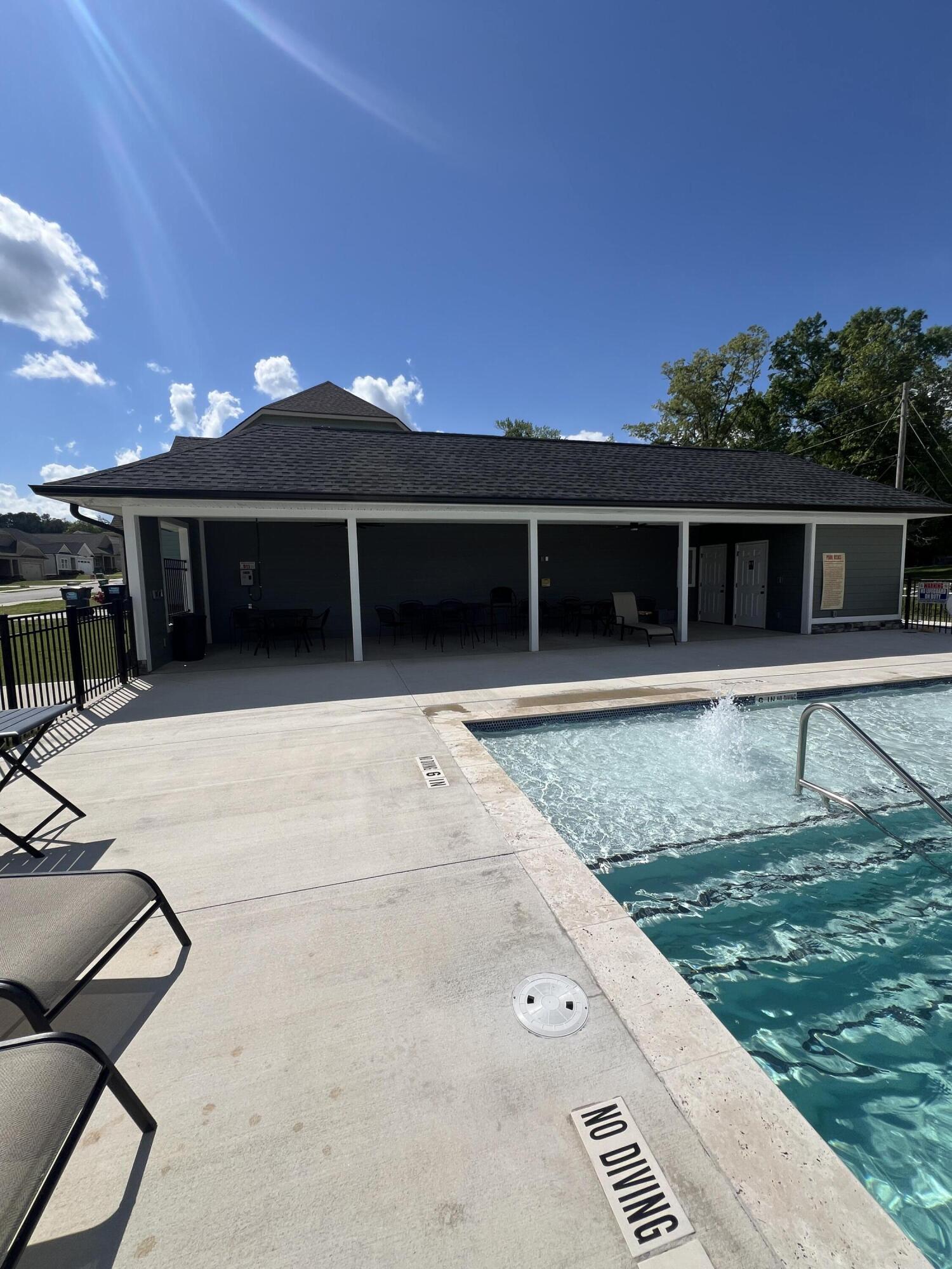 528 Willow Grove Court, 57