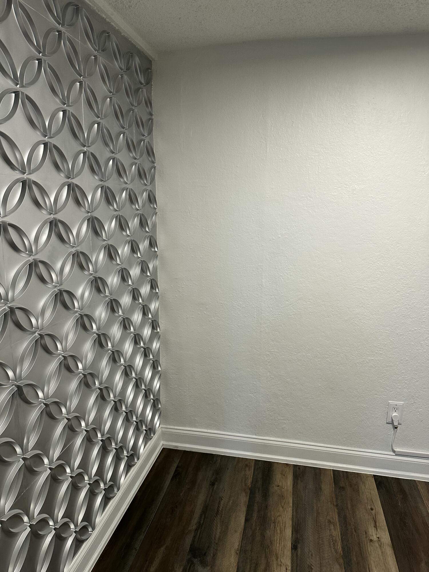 2514 Maplewood Drive