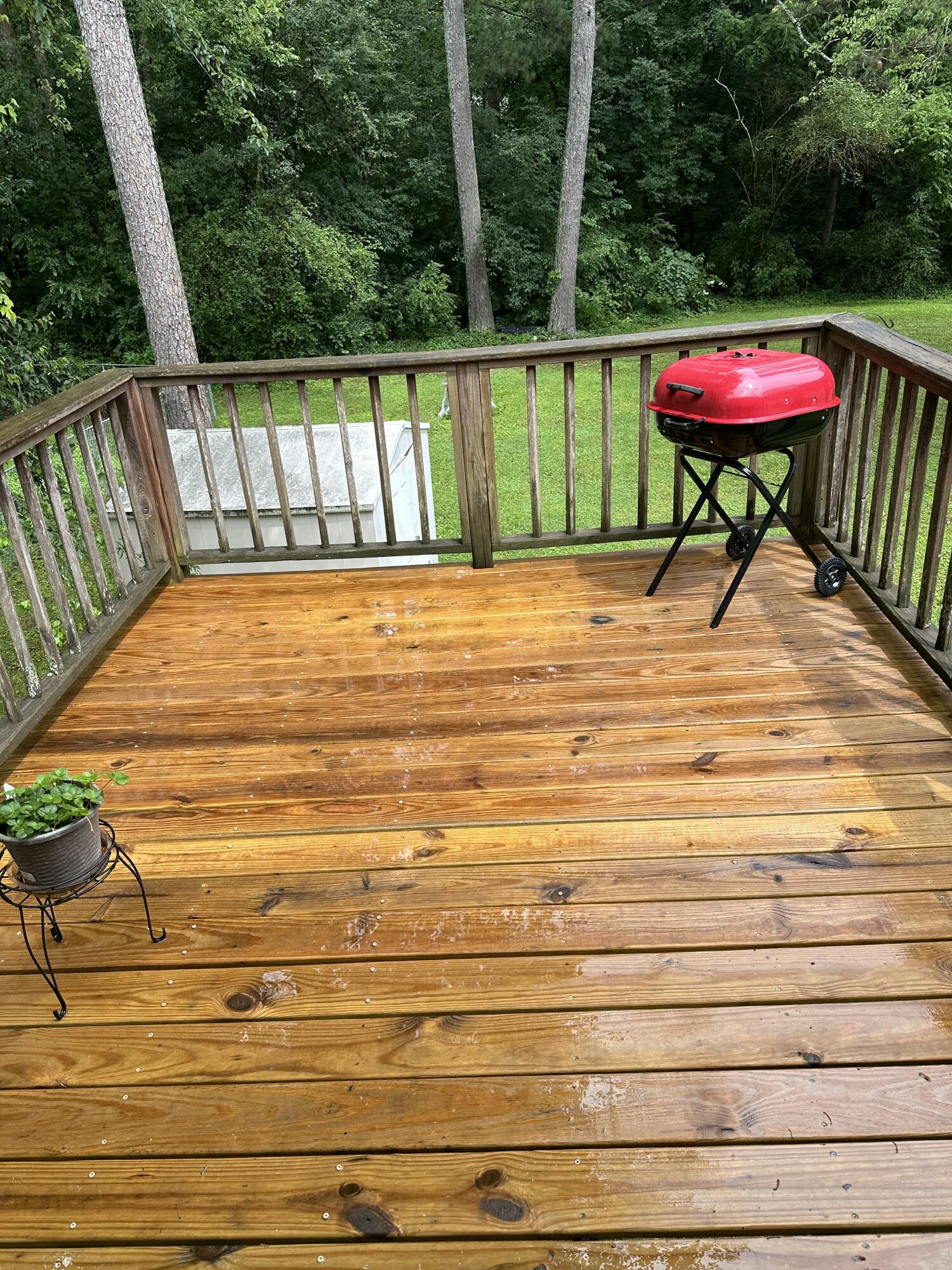 2514 Maplewood Drive