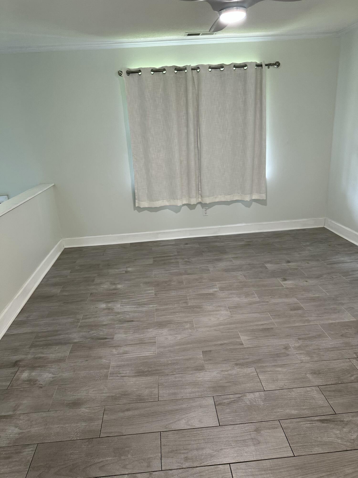 2514 Maplewood Drive