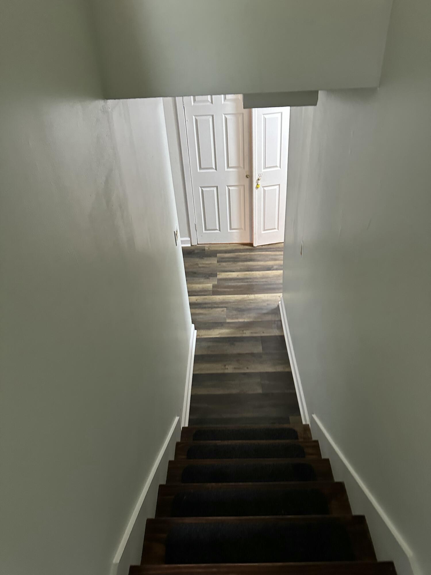 2514 Maplewood Drive