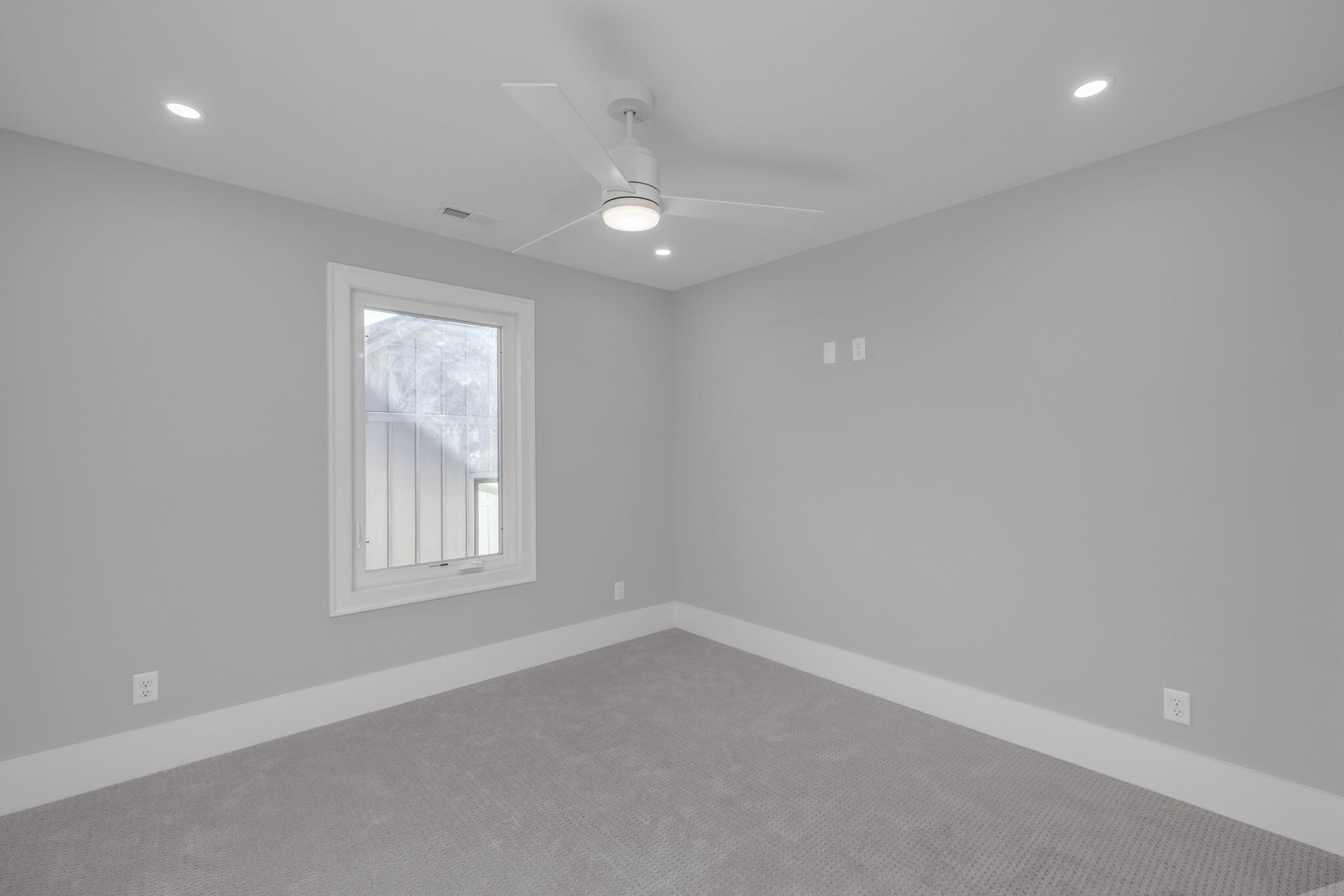 1373 London Woods Way, 18