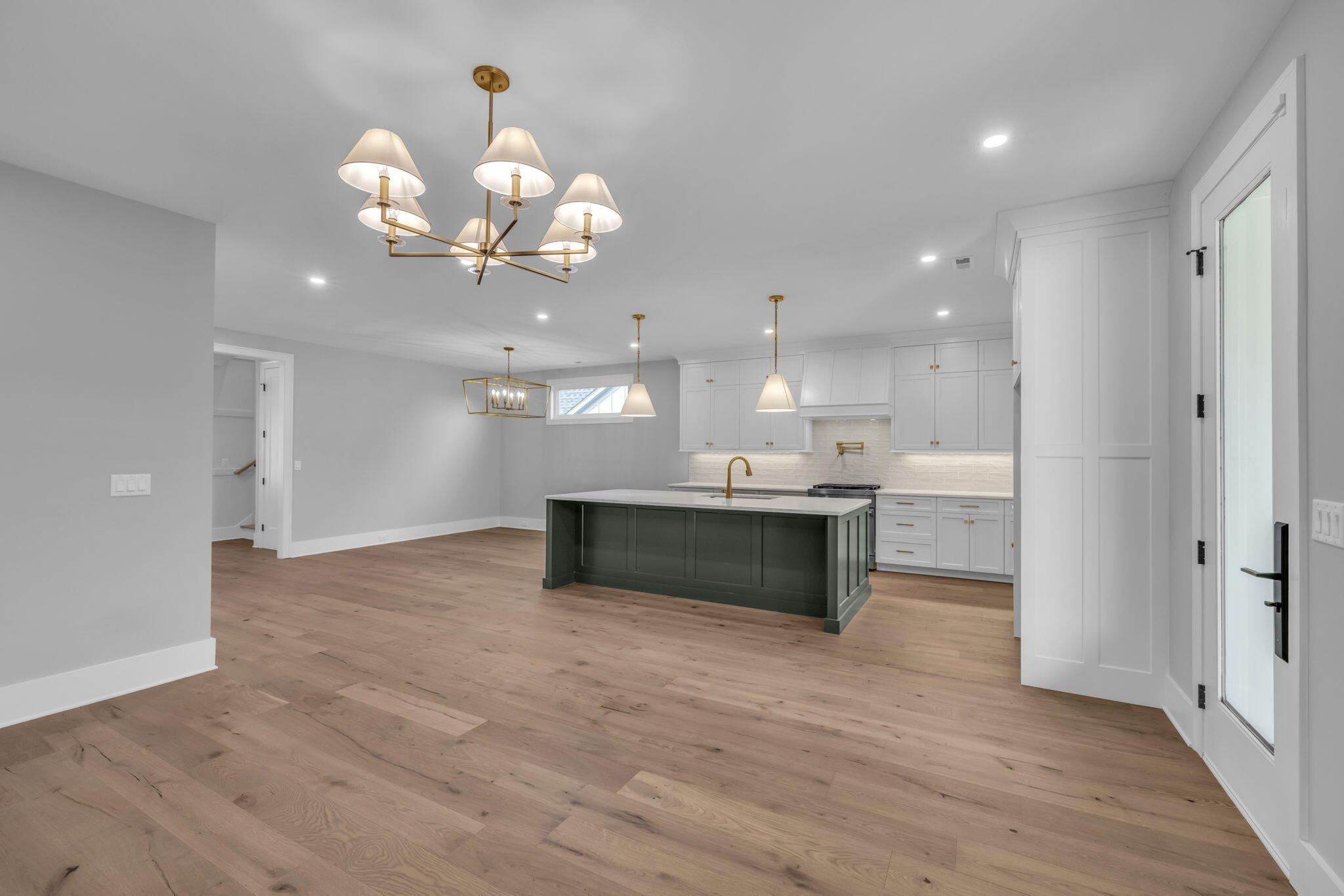 1373 London Woods Way, 18