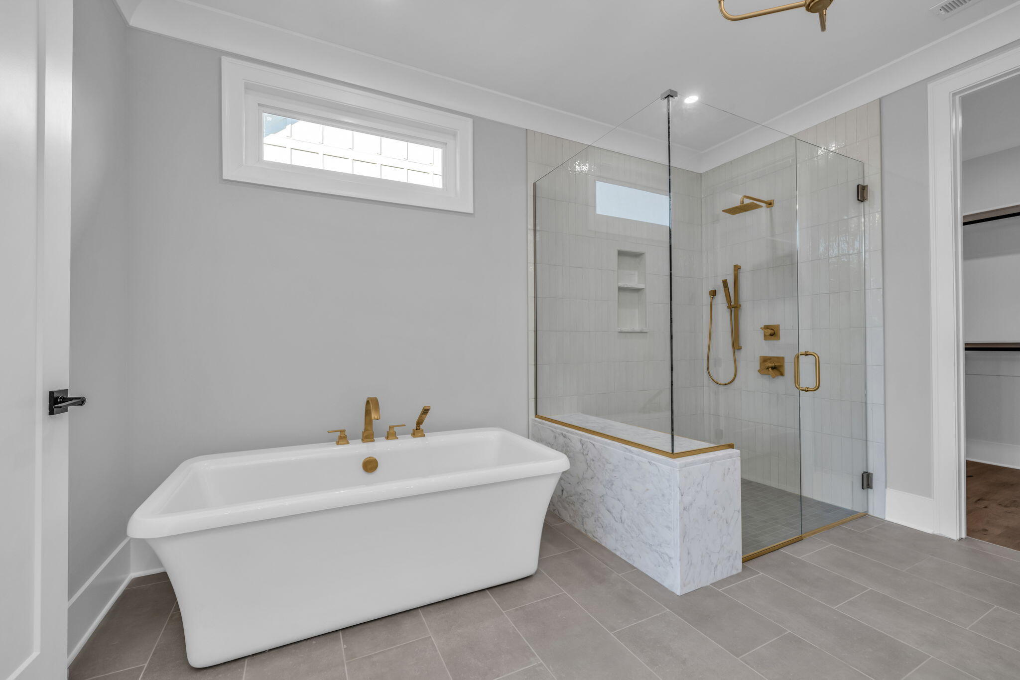 1373 London Woods Way, 18