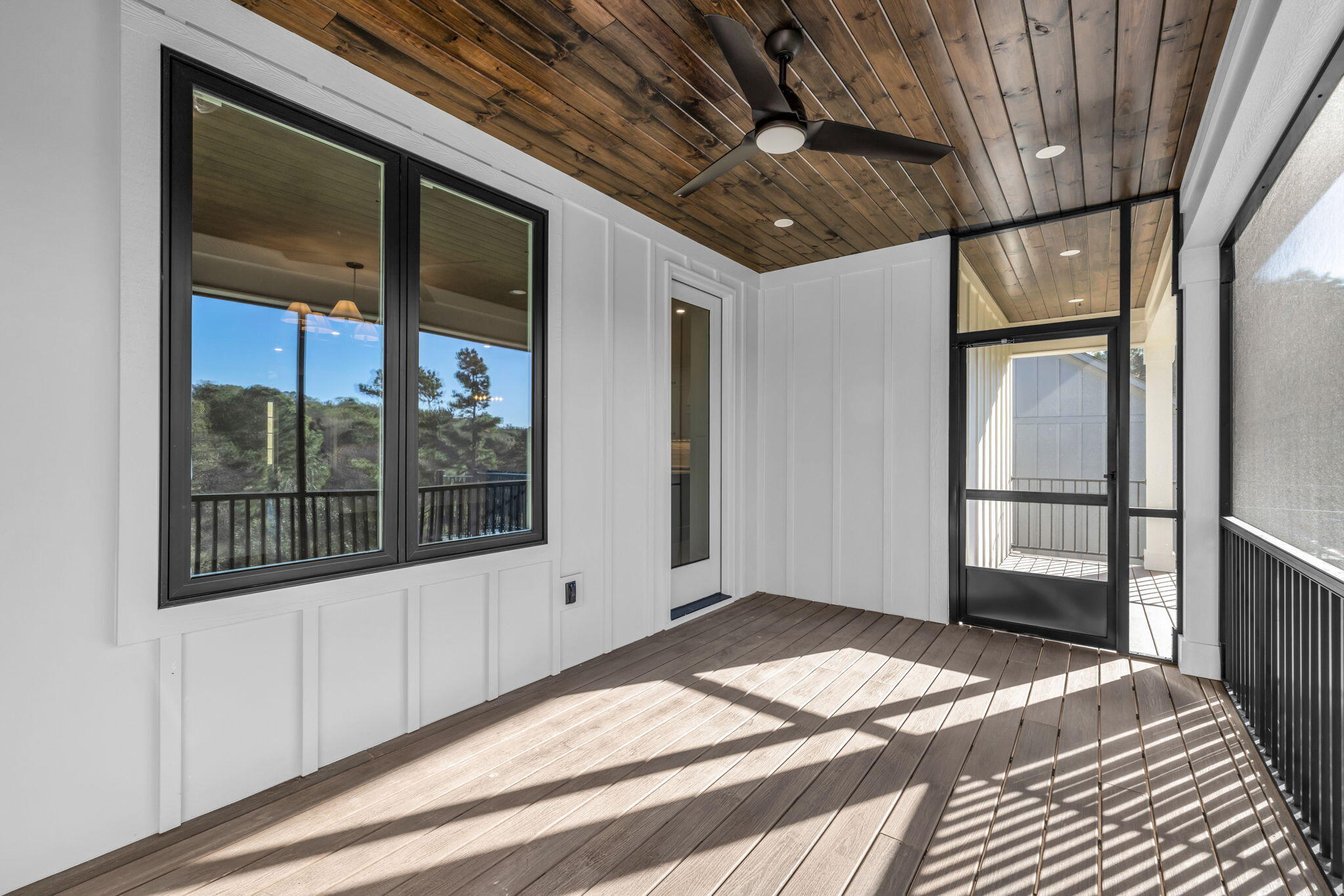 1373 London Woods Way, 18