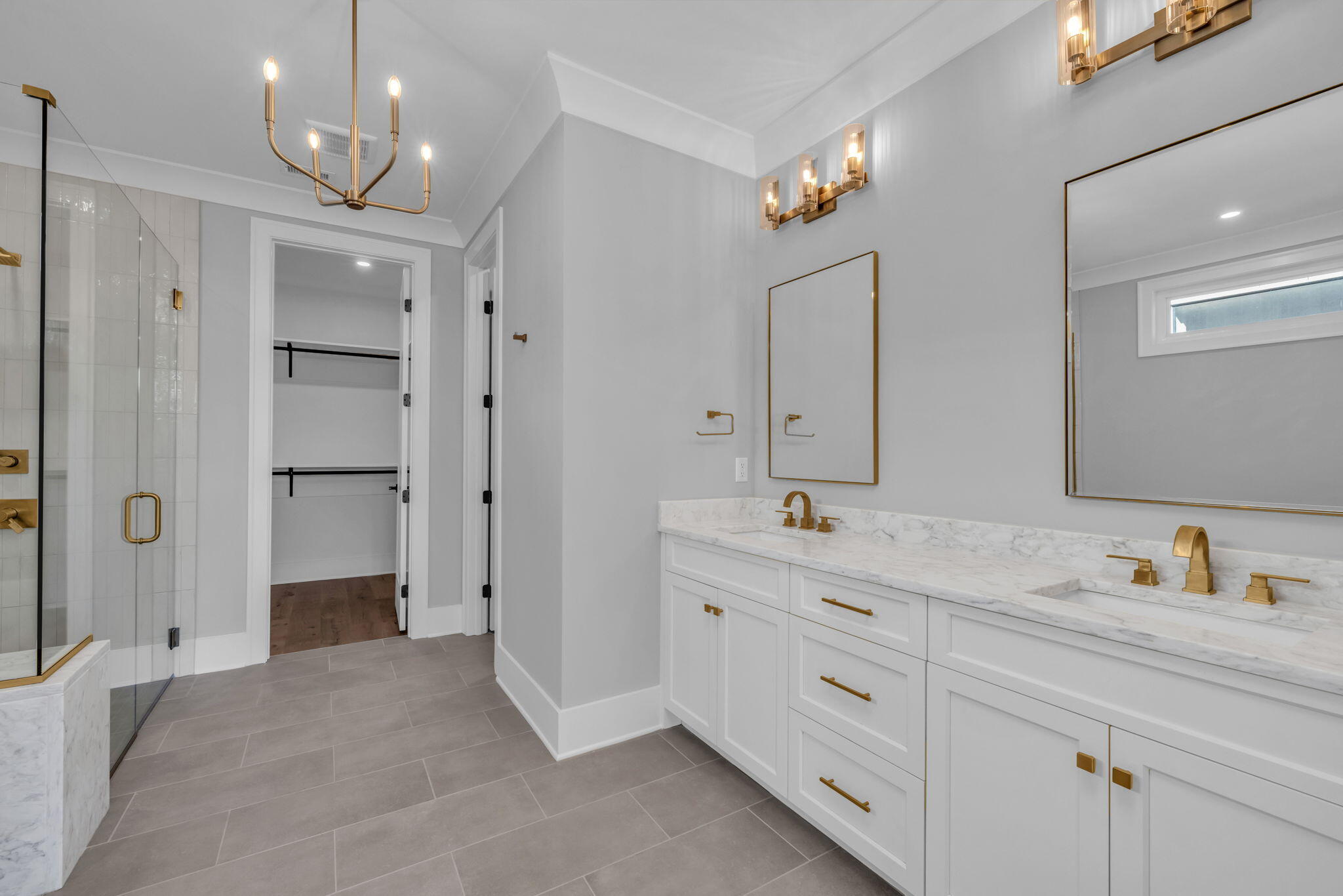 1373 London Woods Way, 18