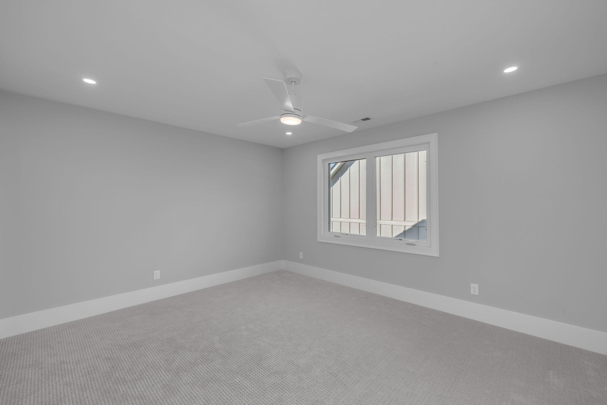 1373 London Woods Way, 18