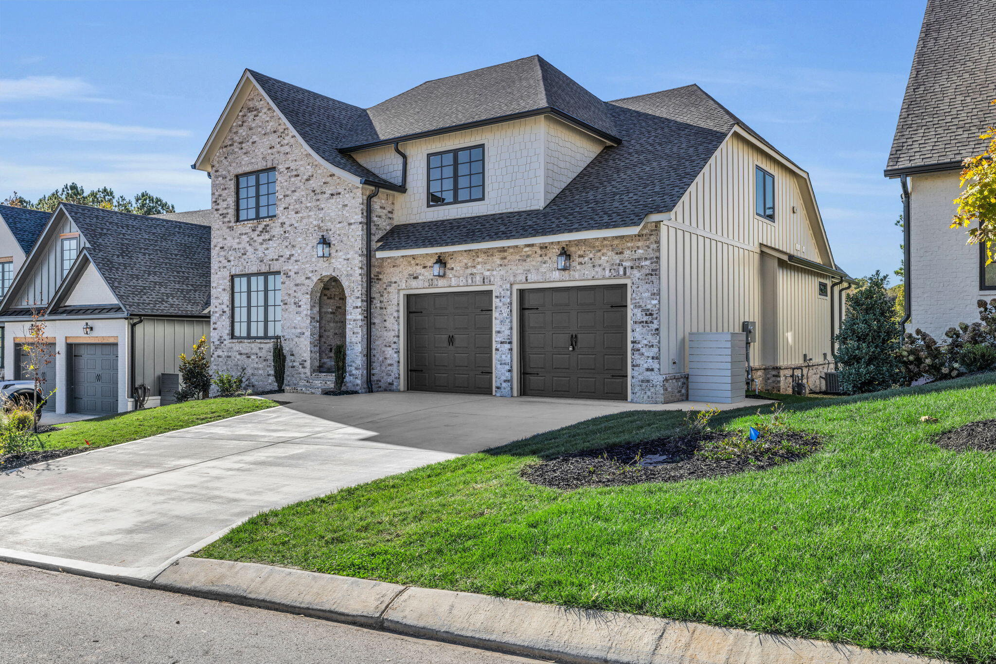 1373 London Woods Way, 18