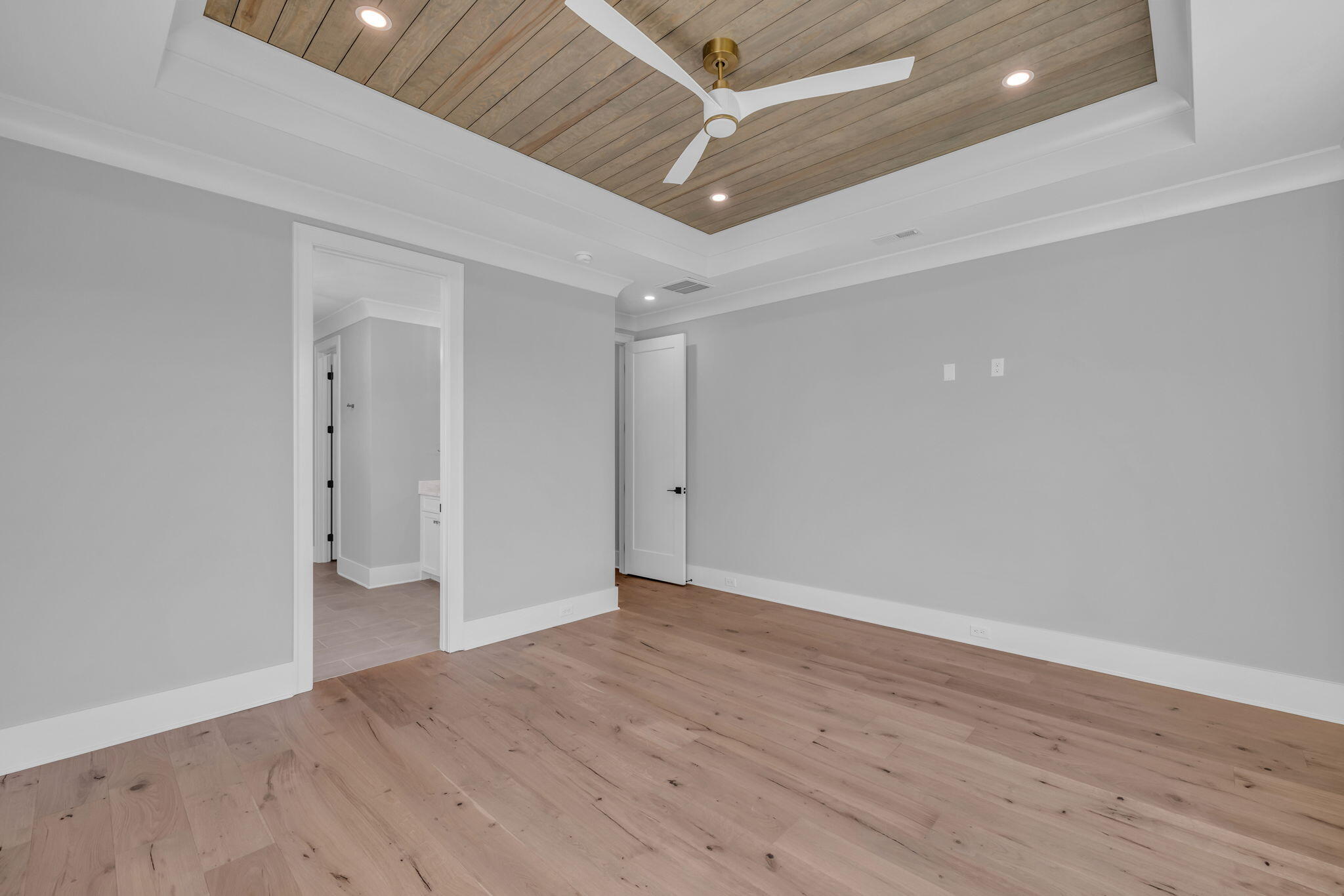 1373 London Woods Way, 18