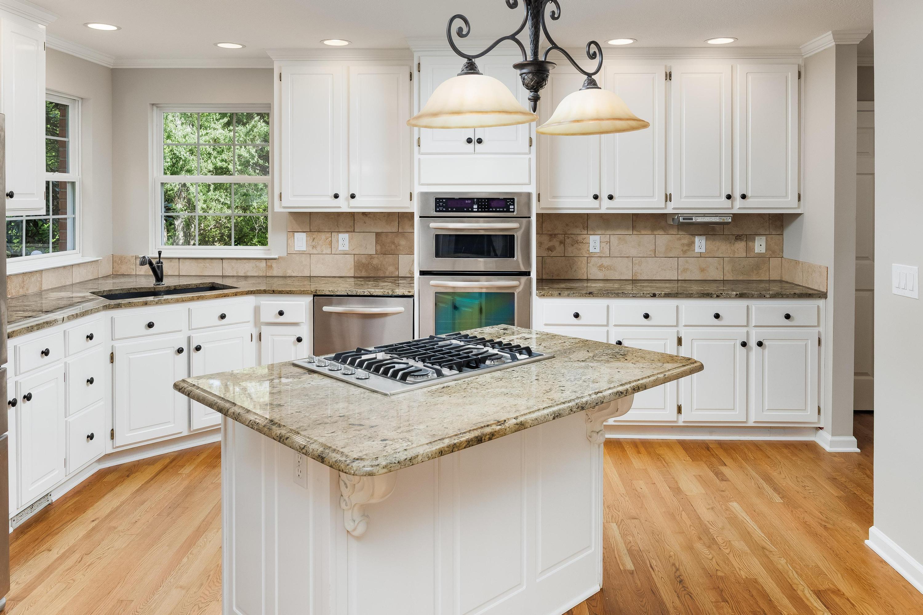 1926 Windstone Drive