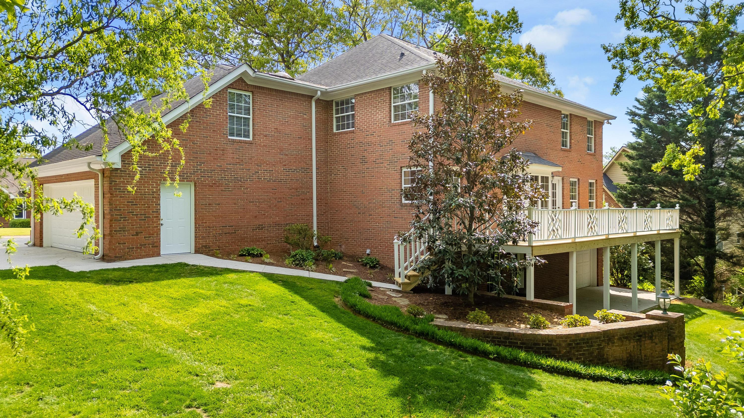 1926 Windstone Drive