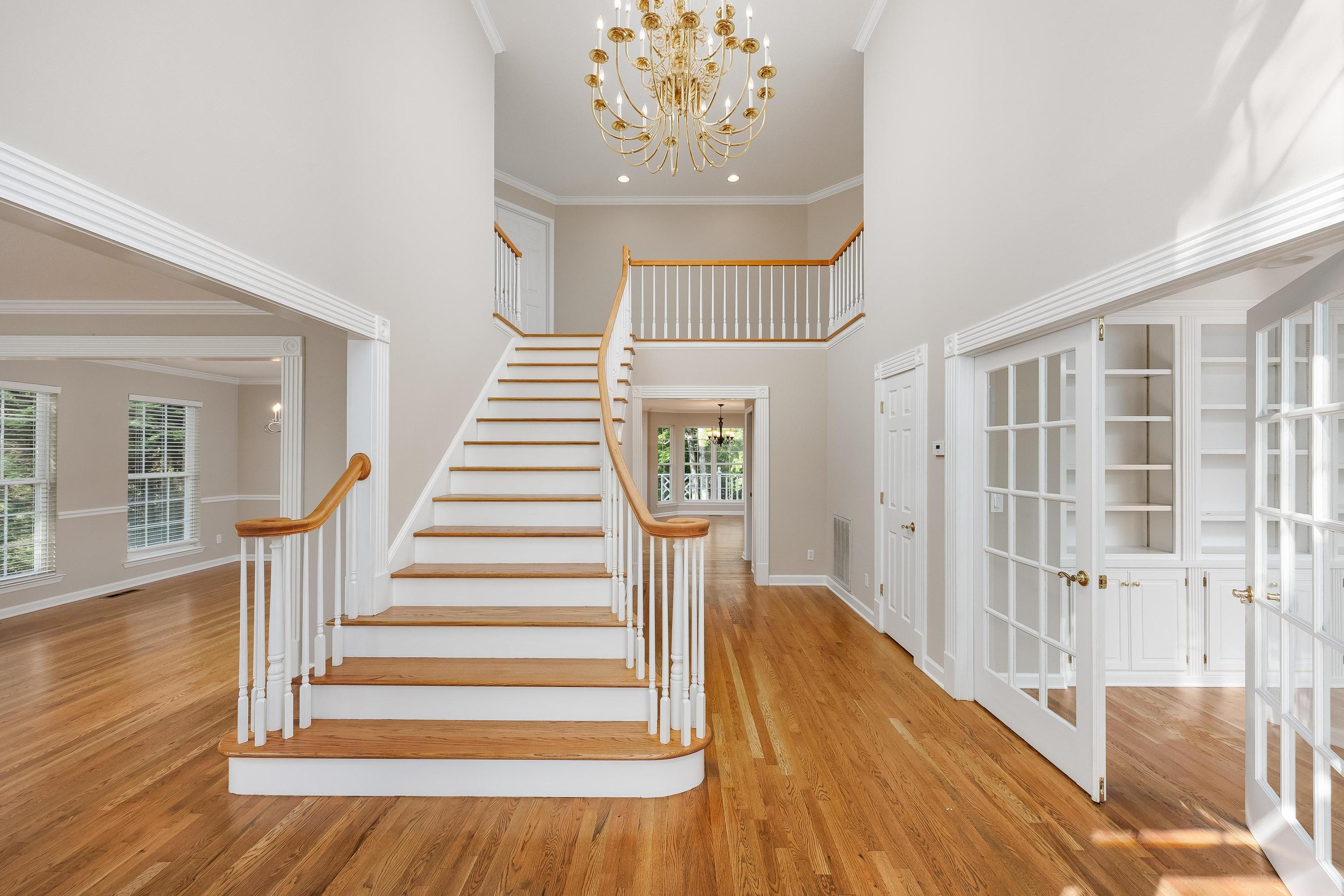 1926 Windstone Drive