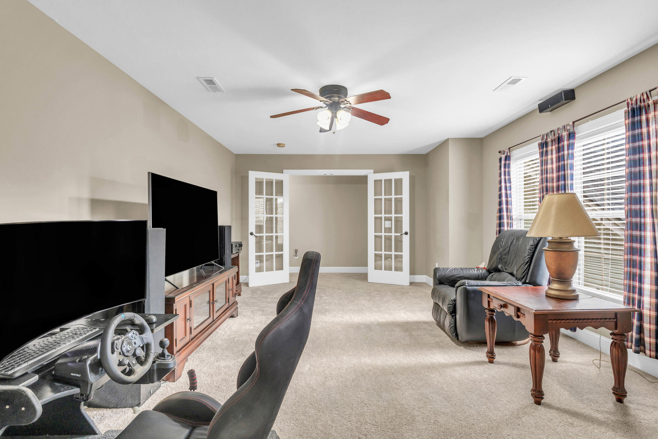 8358 Front Gate Circle