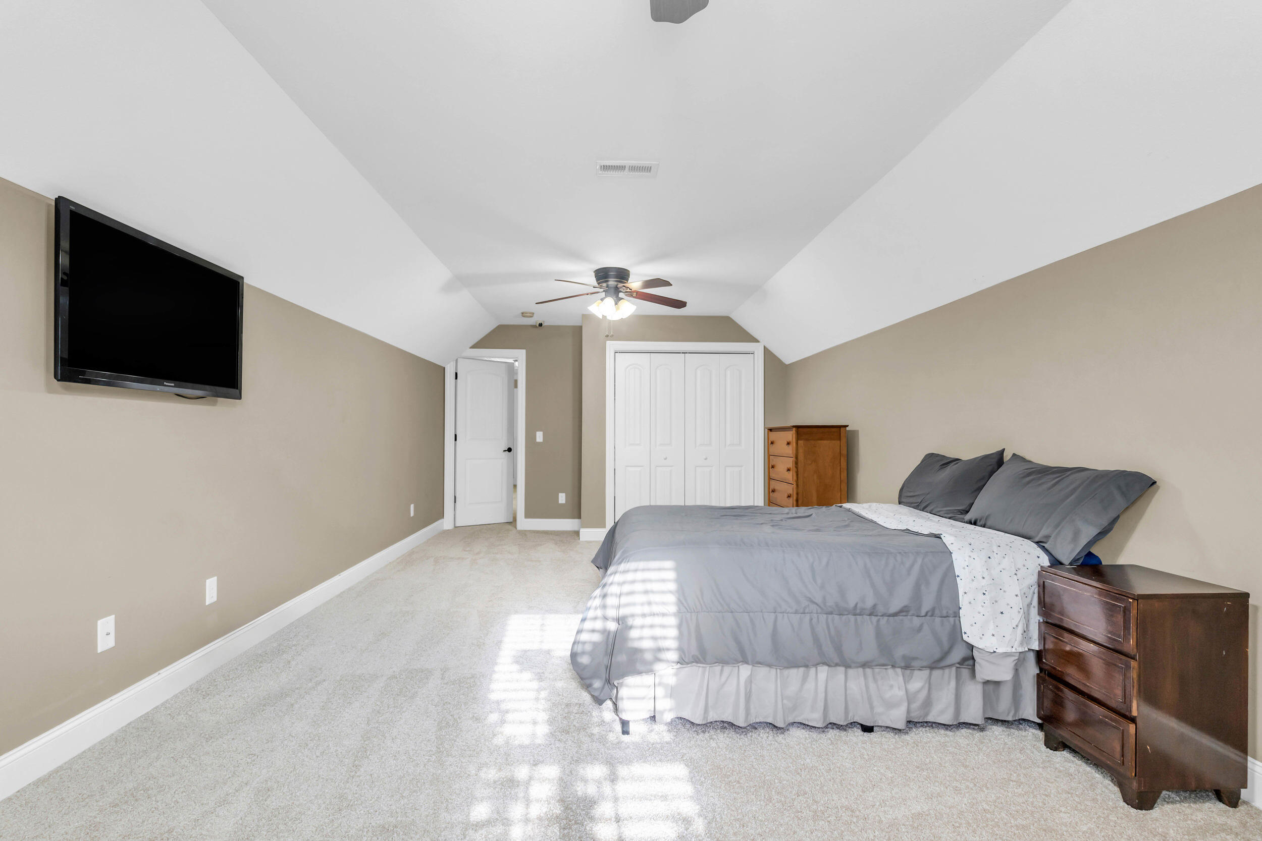 8358 Front Gate Circle
