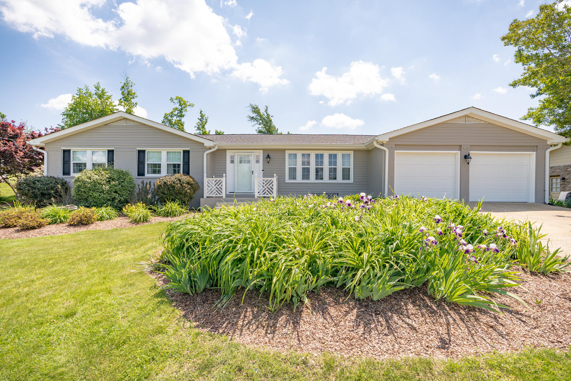 2406 Bending Oak Drive
