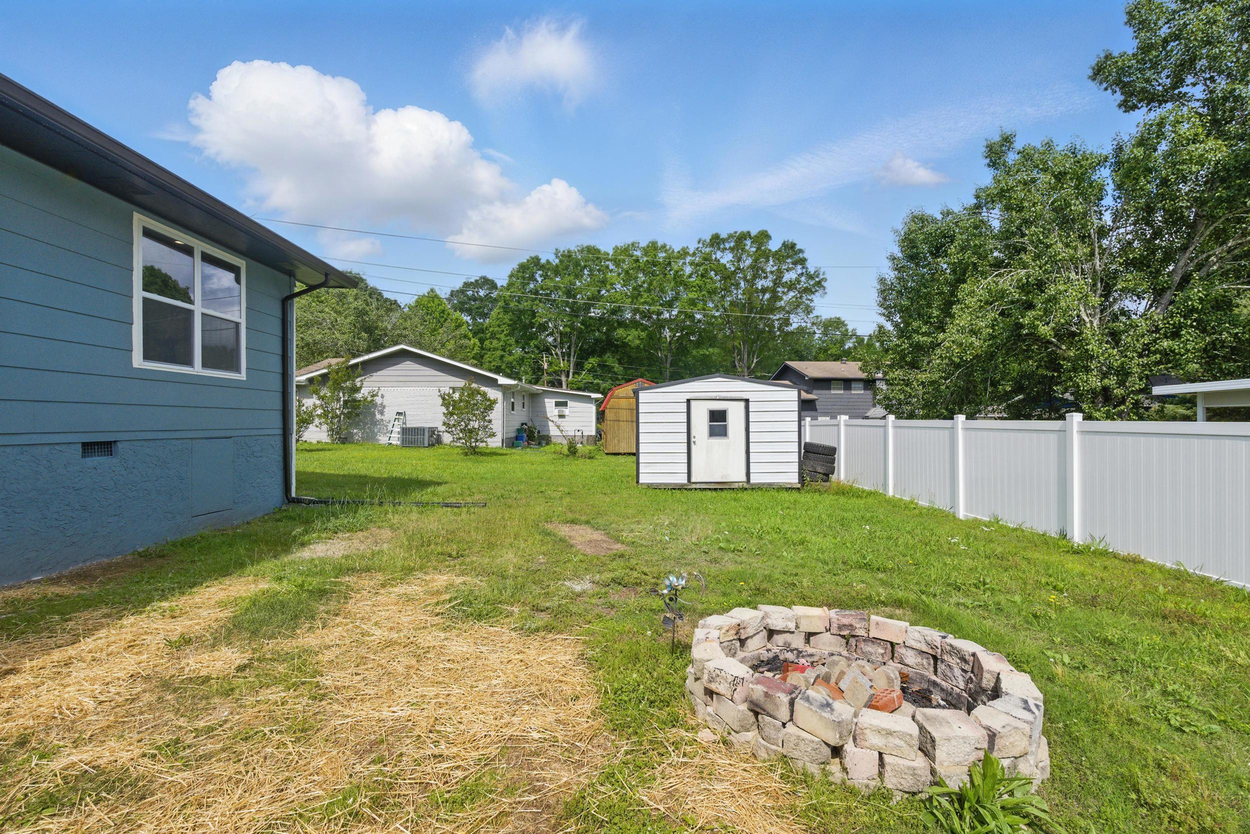 8214 Oxford Drive