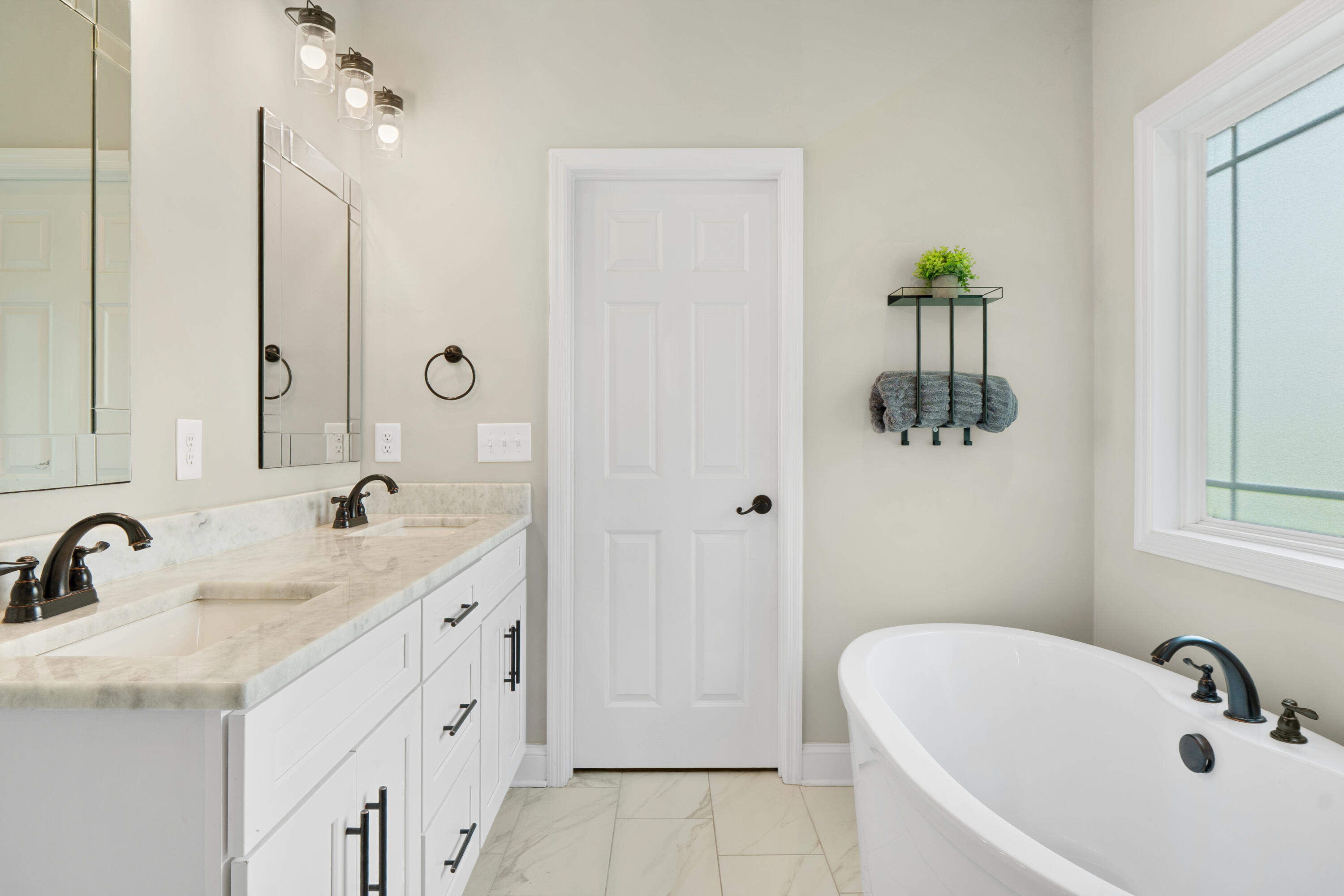 5834 Caney Ridge Circle