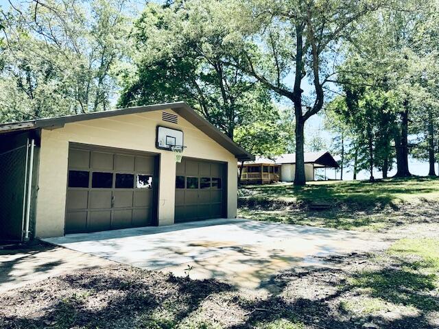 7015 Gamble Road