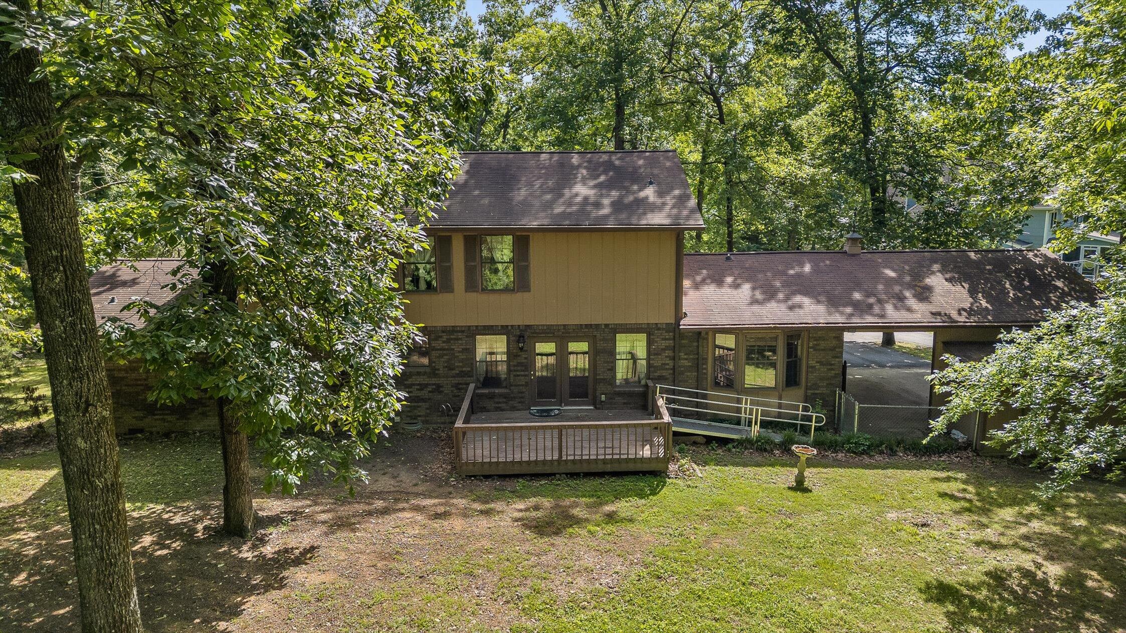 2400 Cedar Creek Drive