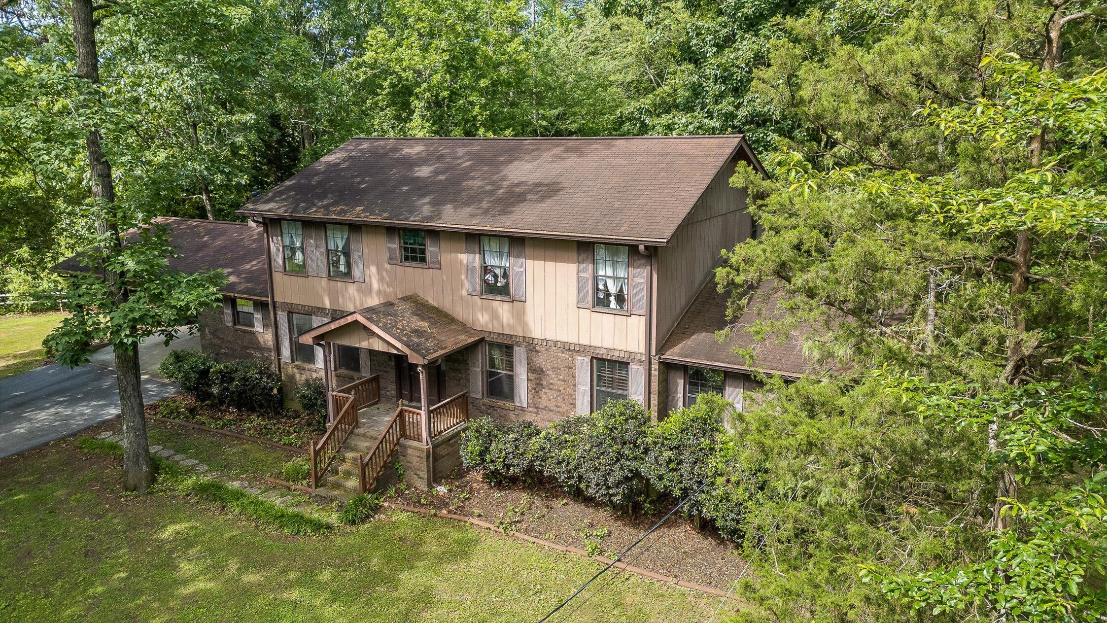 2400 Cedar Creek Drive