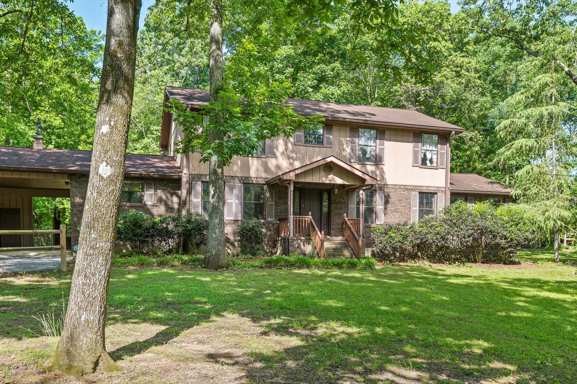 2400 Cedar Creek Drive