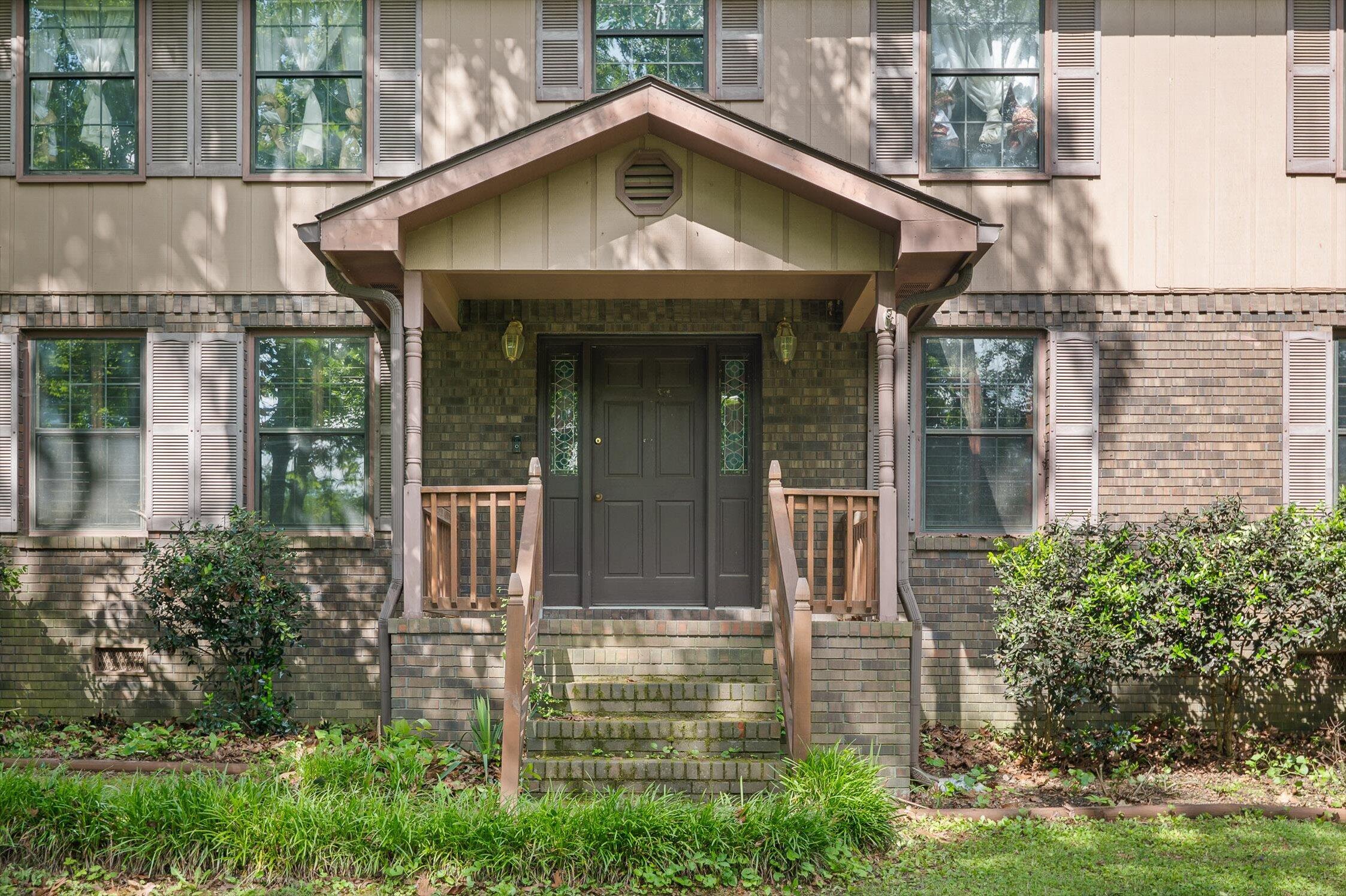 2400 Cedar Creek Drive