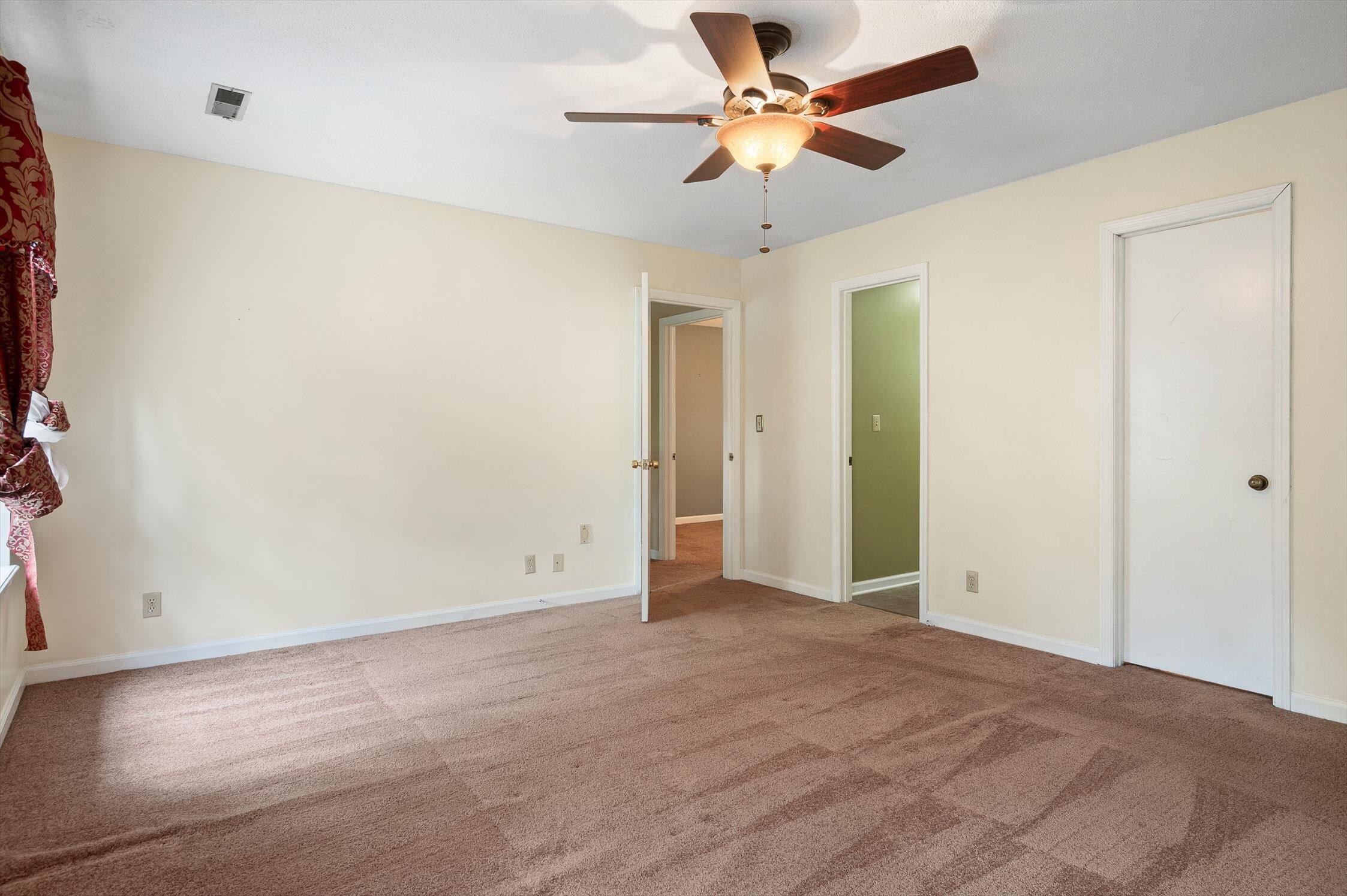 2400 Cedar Creek Drive