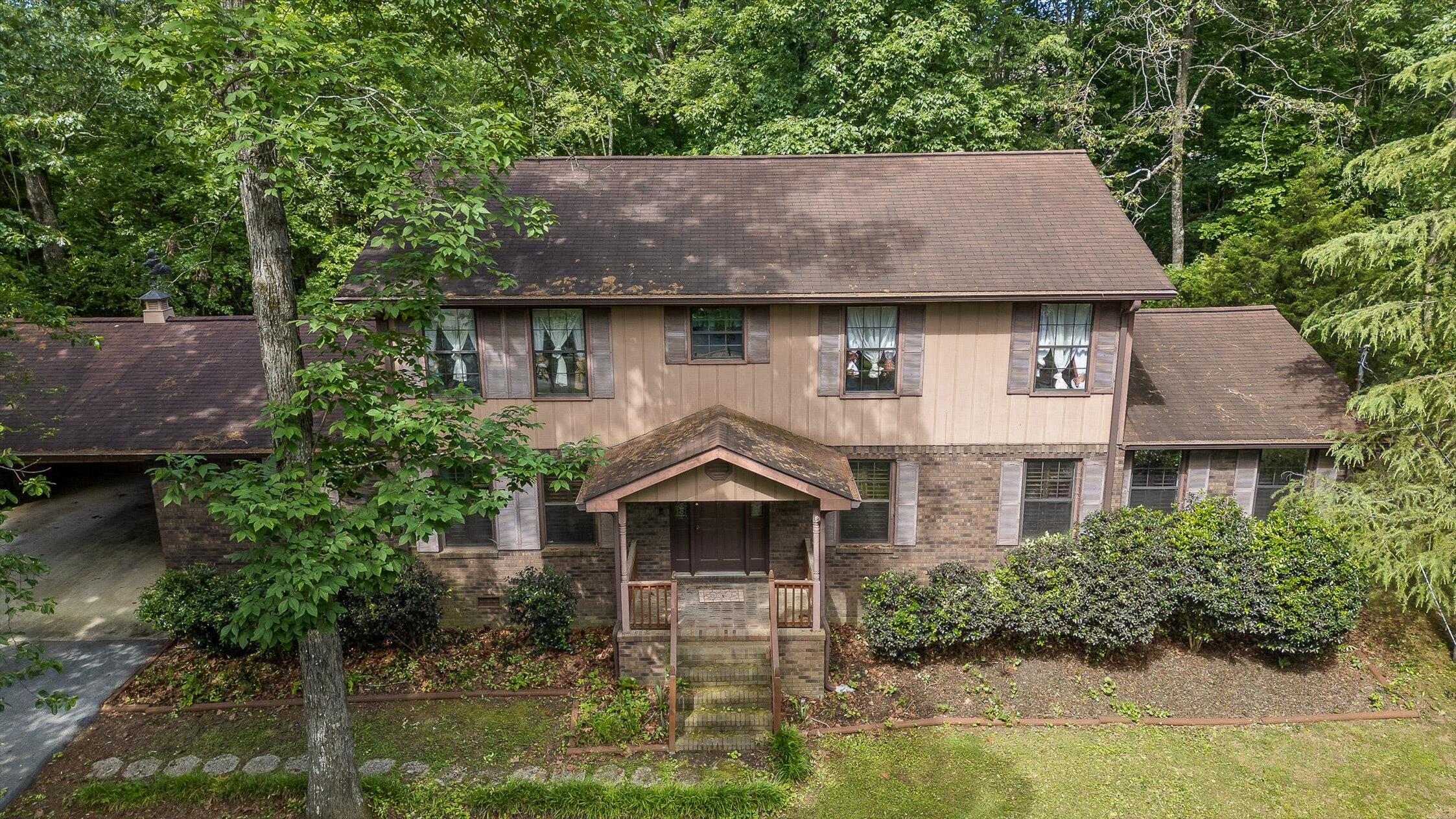 2400 Cedar Creek Drive