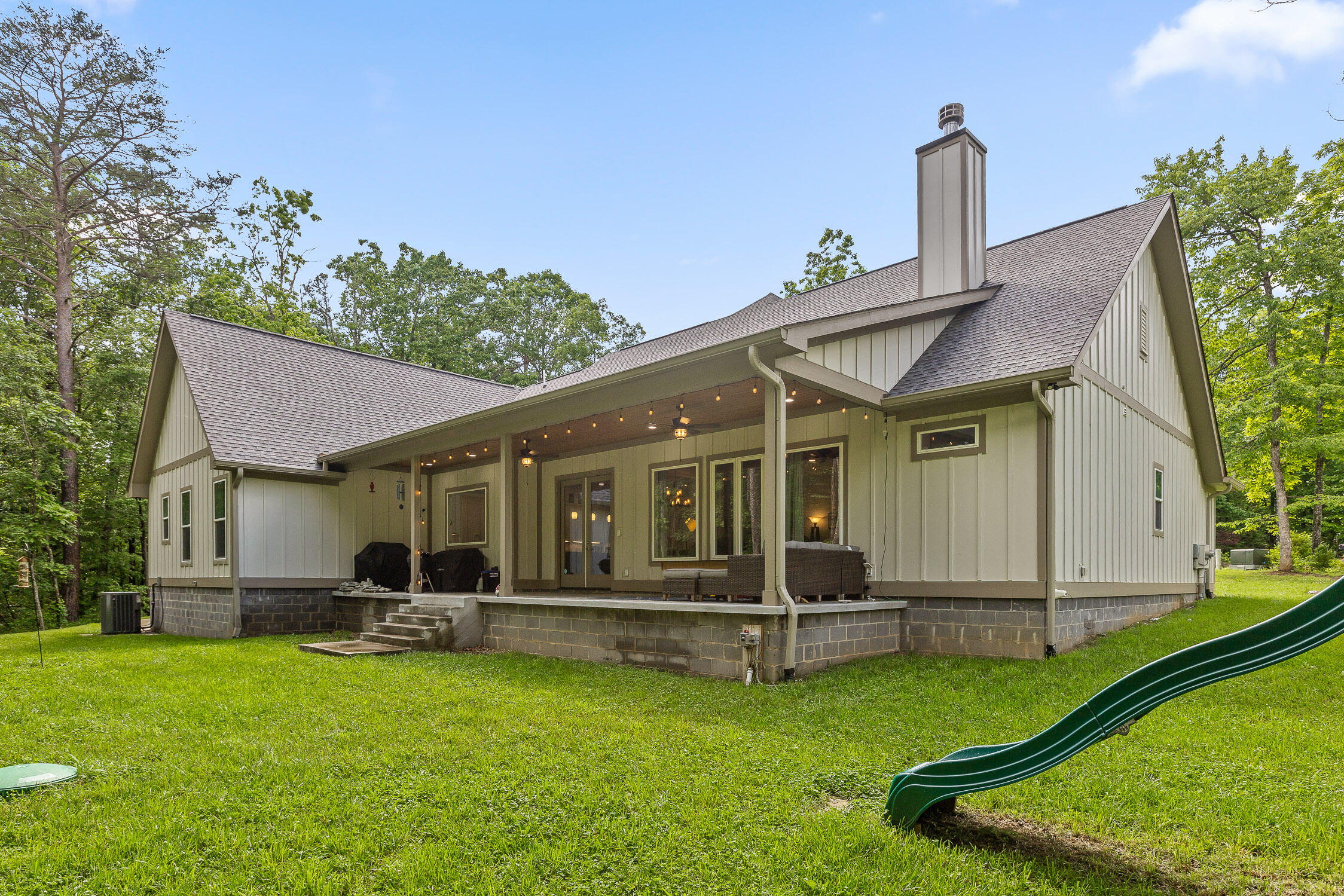108 Wade Road E