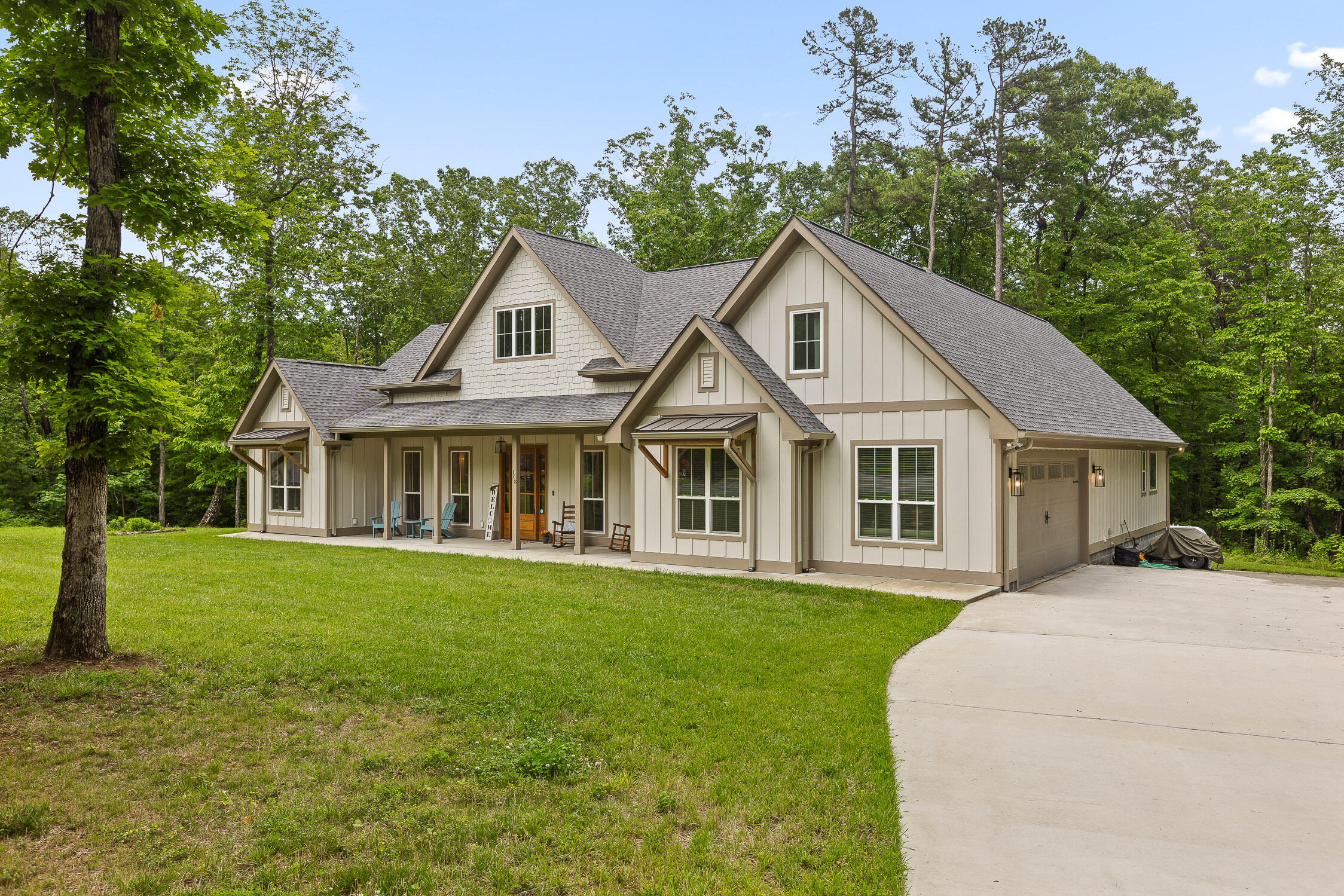 108 Wade Road E