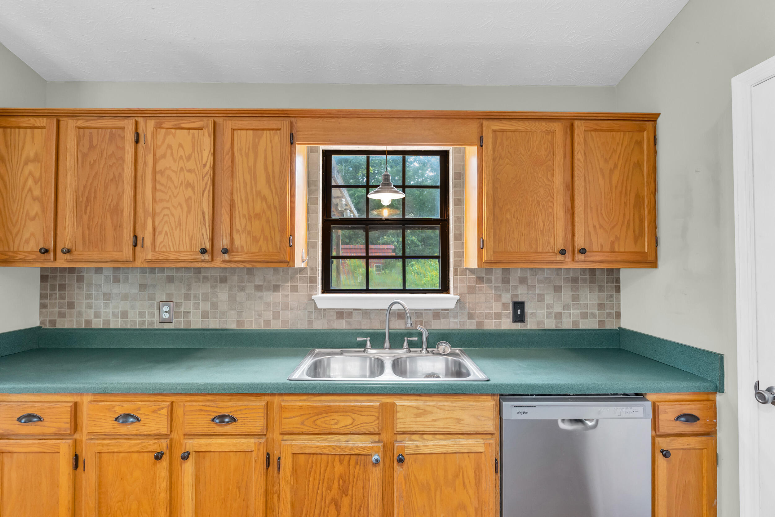 193 Hidden Valley Road, LaFayette