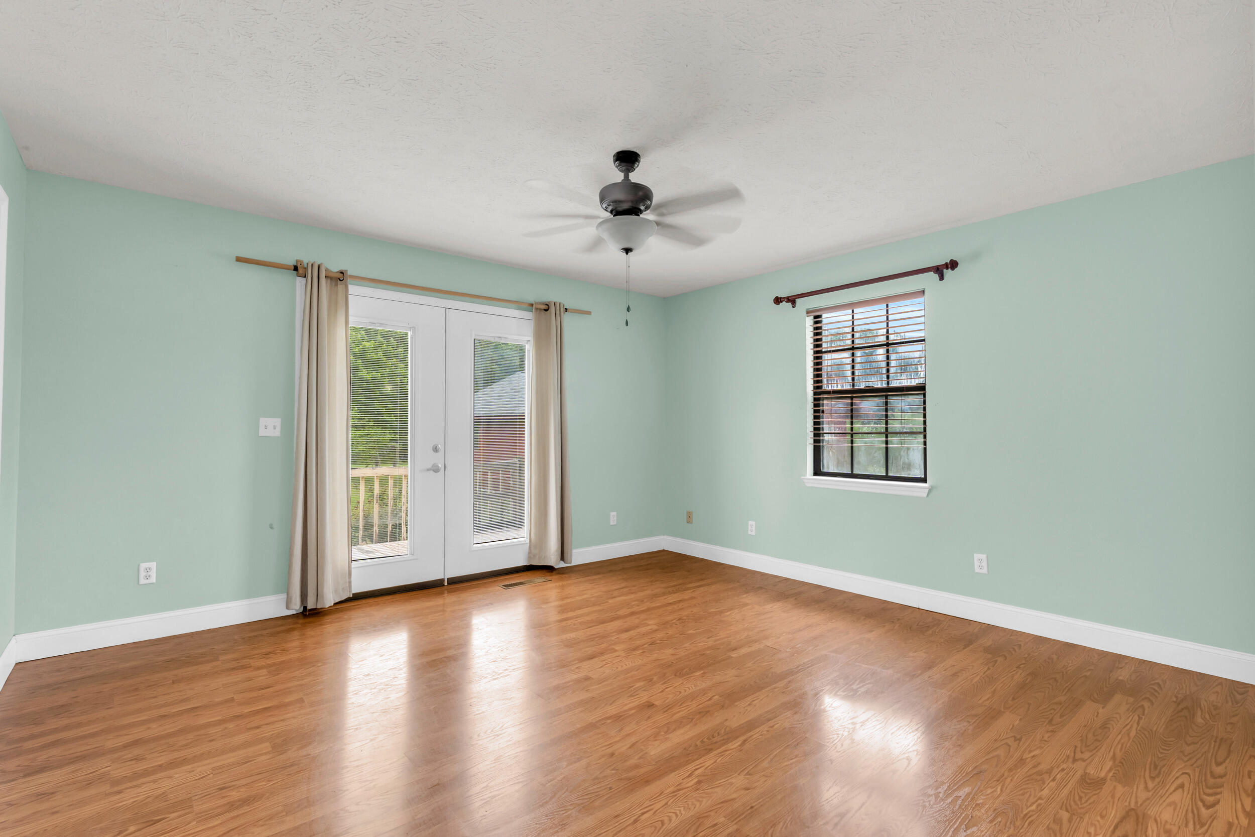 193 Hidden Valley Road, LaFayette